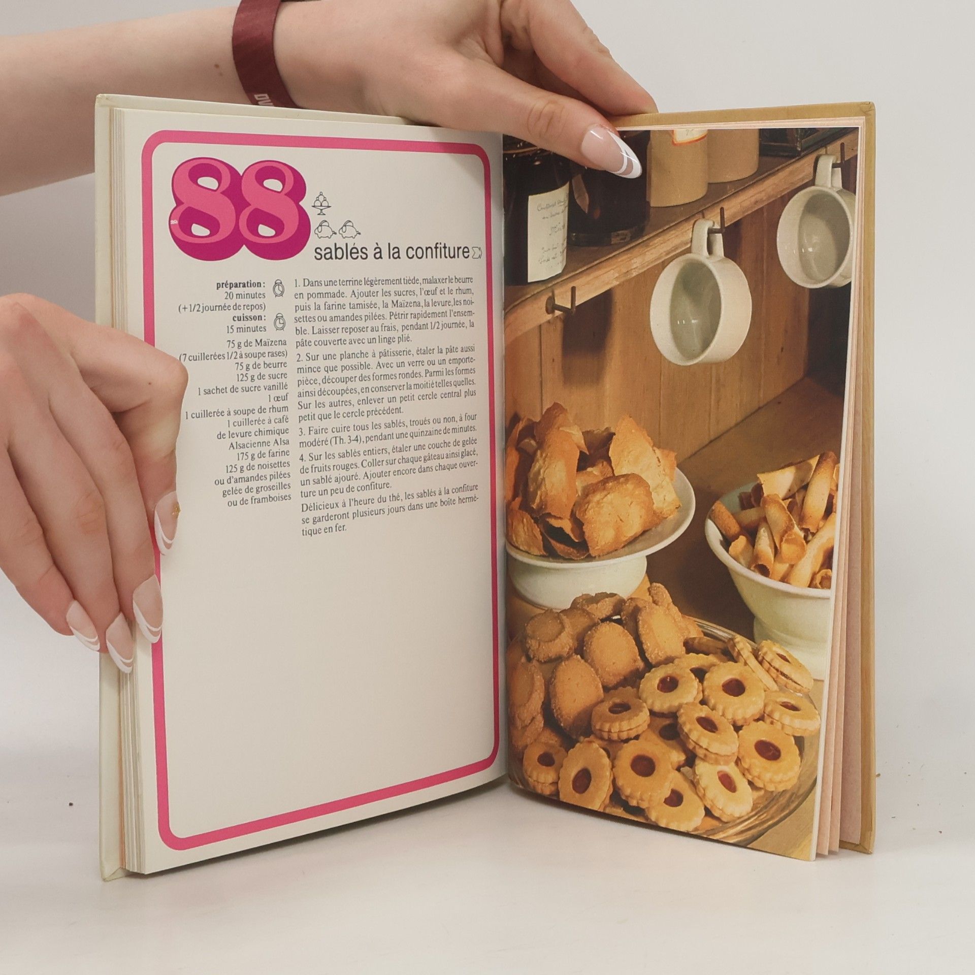 Autorenkollektiv 100 Desserts légers - 50 trucs faciles
