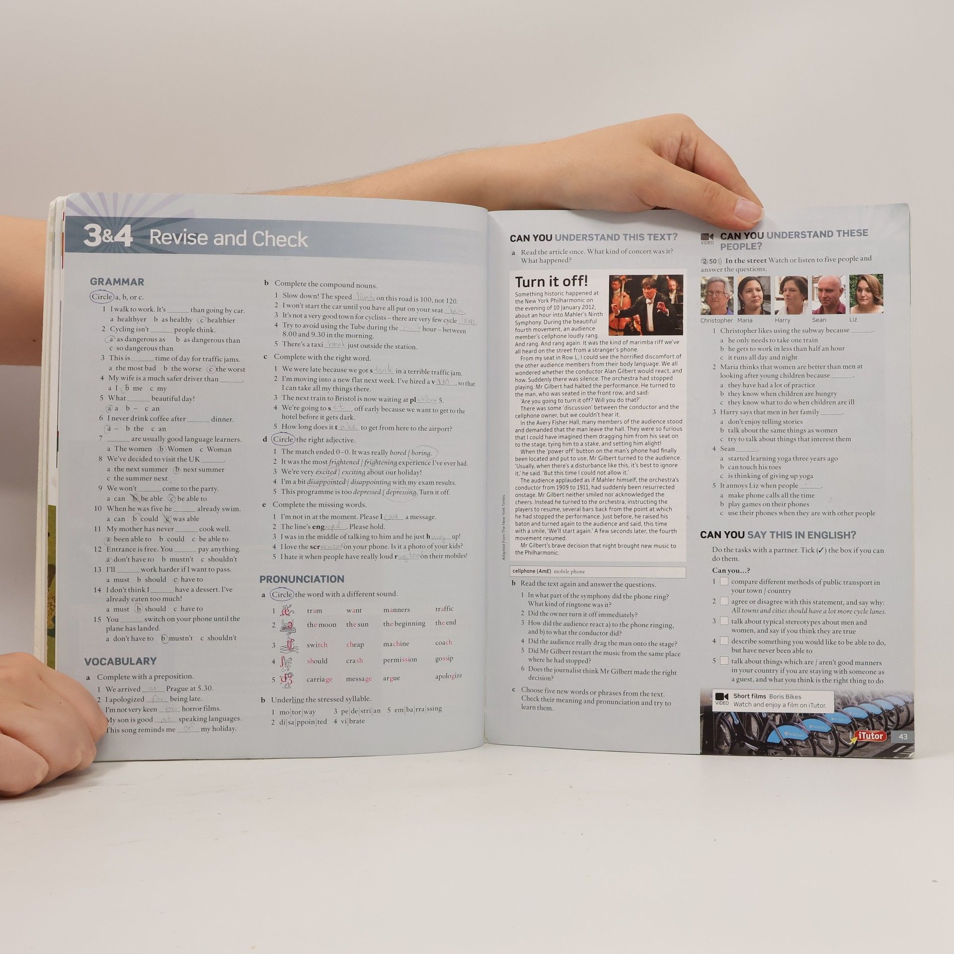 Christina Latham-Koenig English file. Intermediate. Student's book