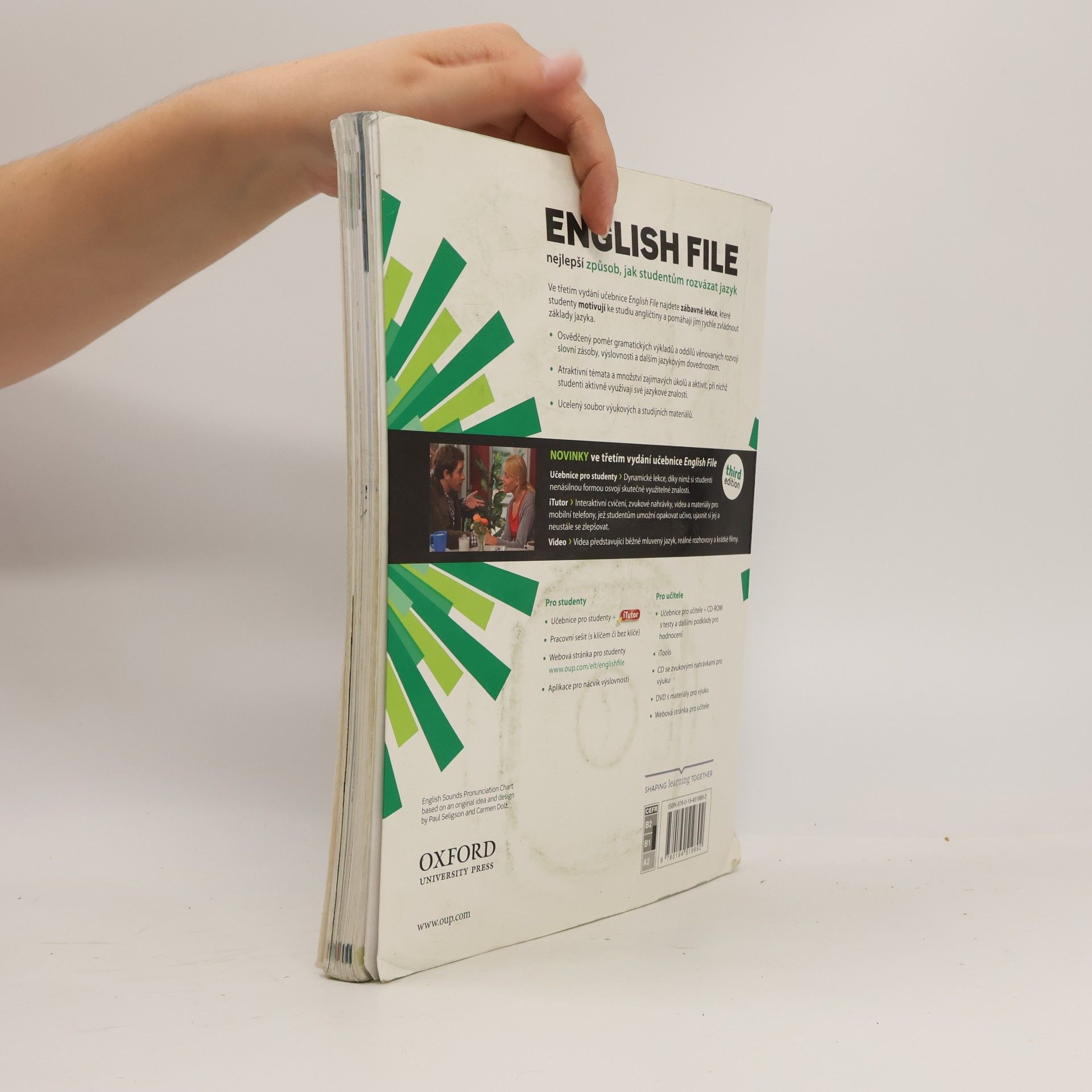 Christina Latham-Koenig English file. Intermediate. Student's book