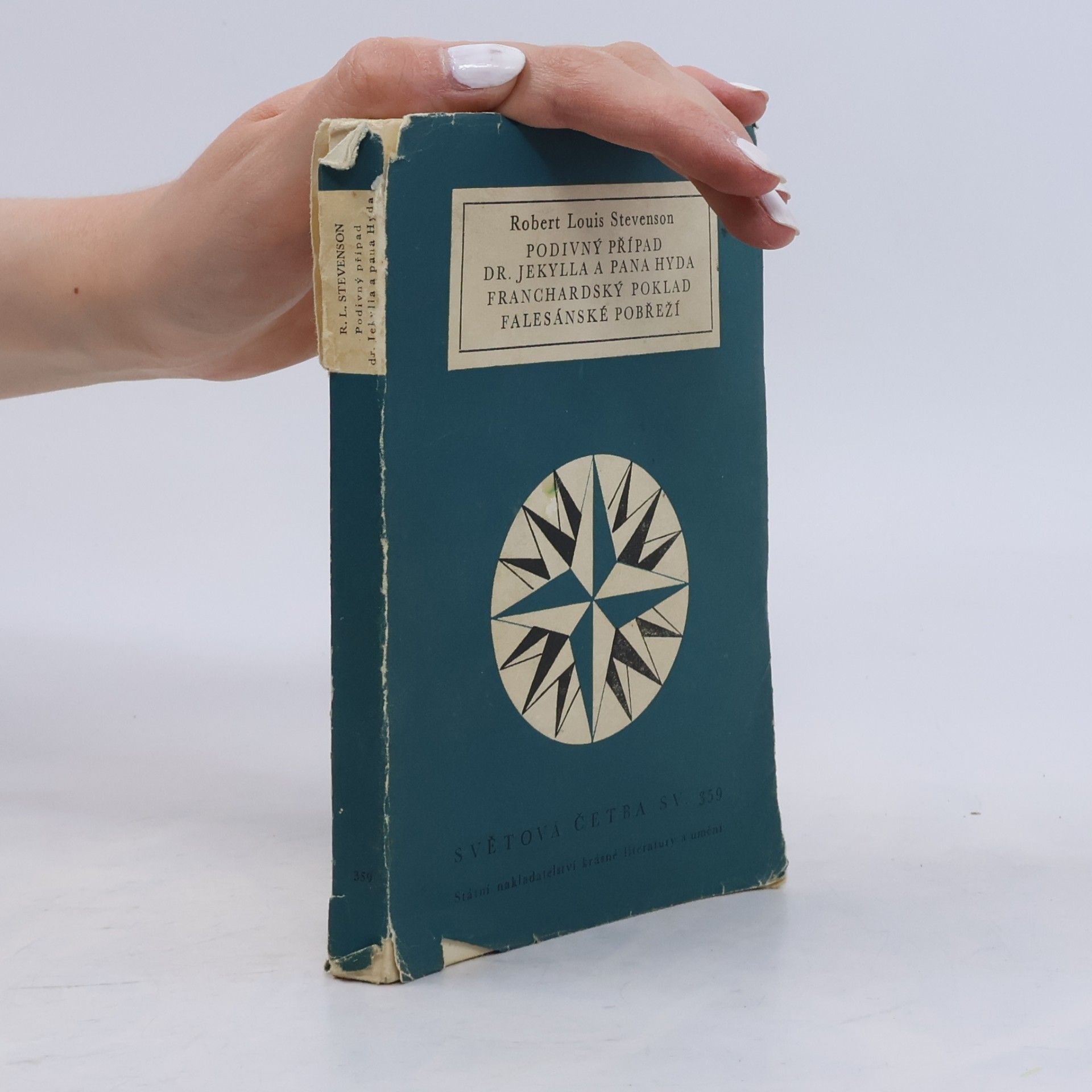 Robert Louis Stevenson Podivný případ dr. Jekylla a pana Hyda. Franchardský poklad. Falesánské pobřeží