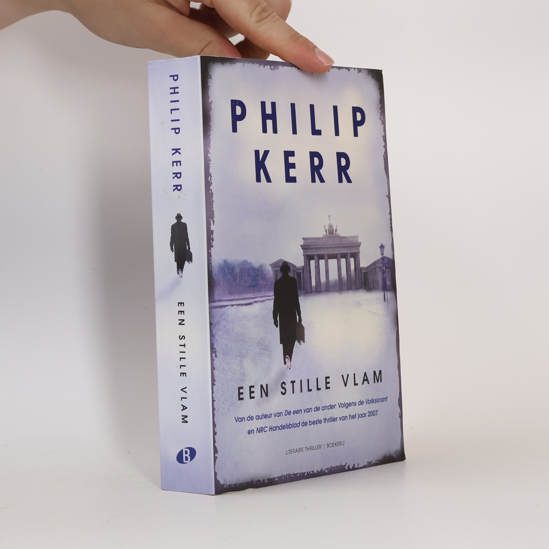 Philip Kerr Bernie Gunther - 5: Een stille vlam