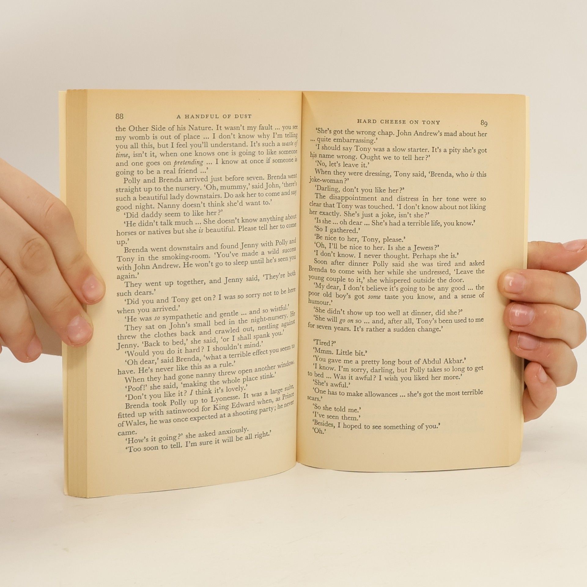 Evelyn Waugh A handful of dust
