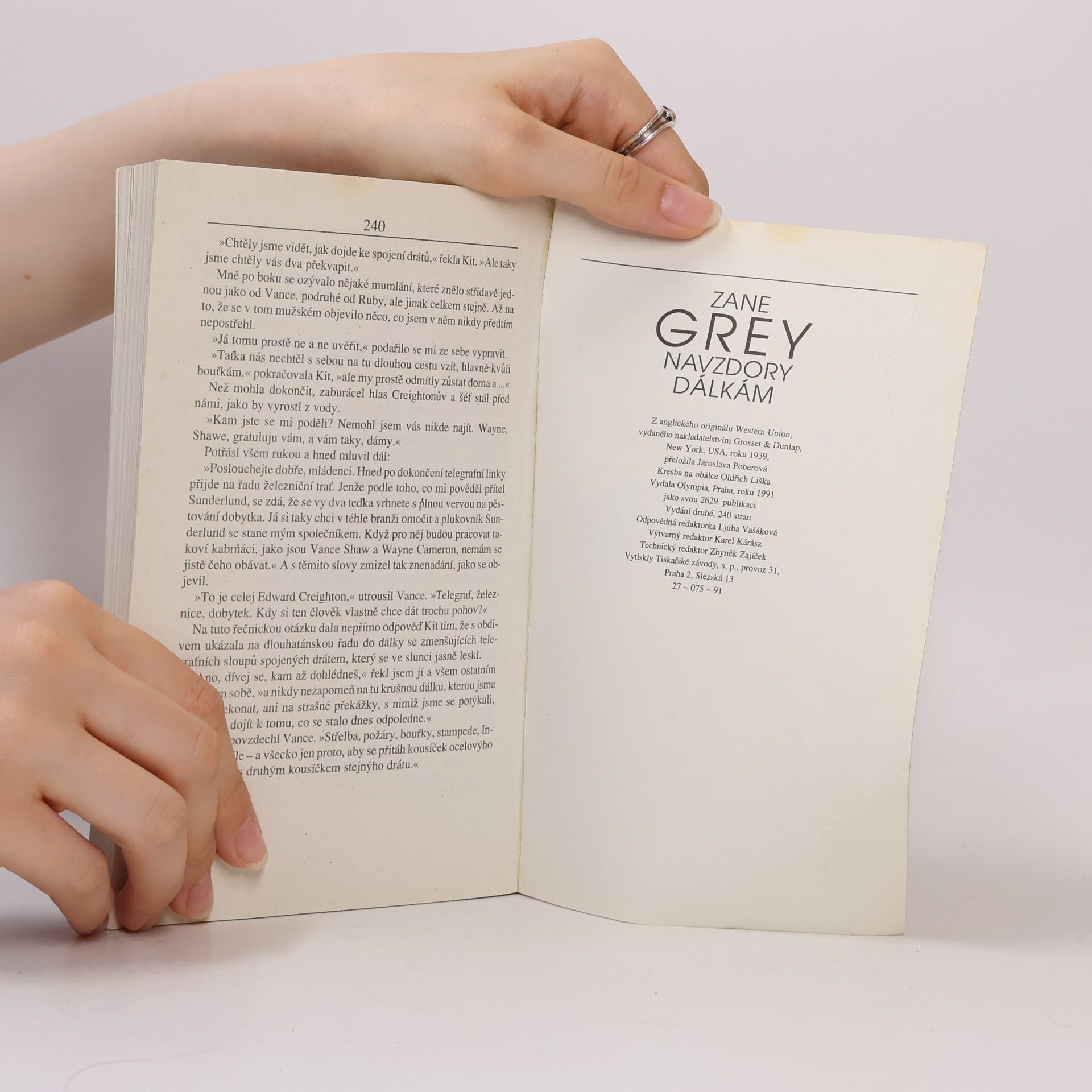 Zane Grey Navzdory dálkám