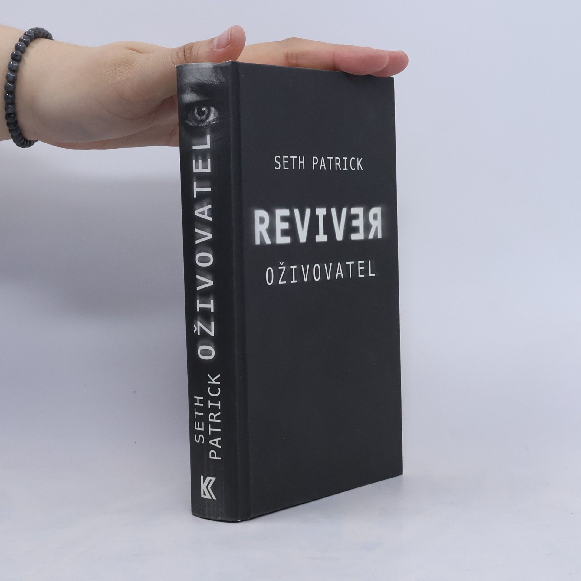 Seth Patrick Oživovatel = Reviver