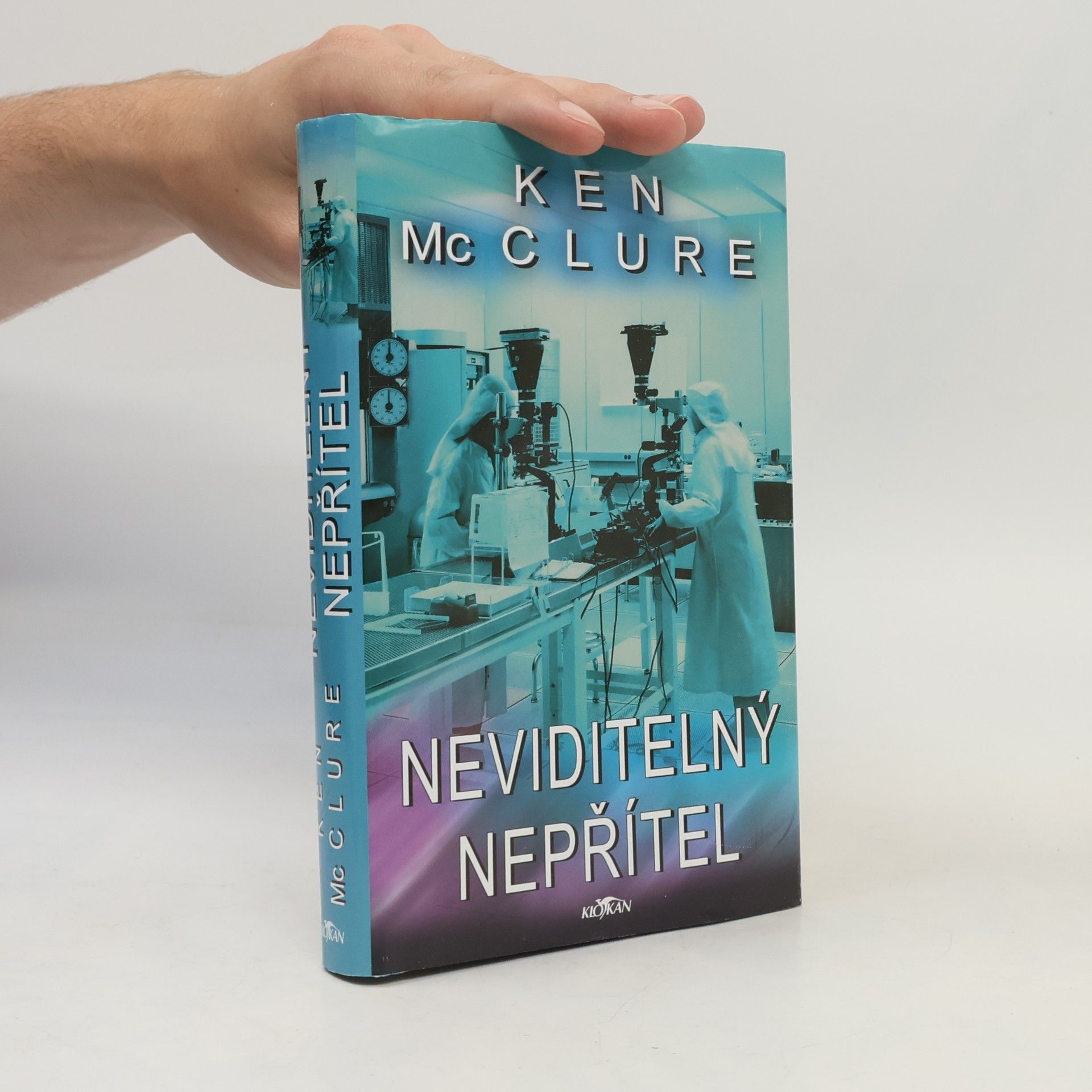 Ken McClure Neviditelný nepřítel