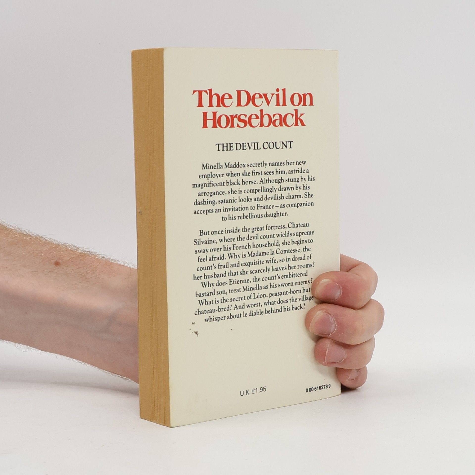 Victoria Holt The Devil on Horseback