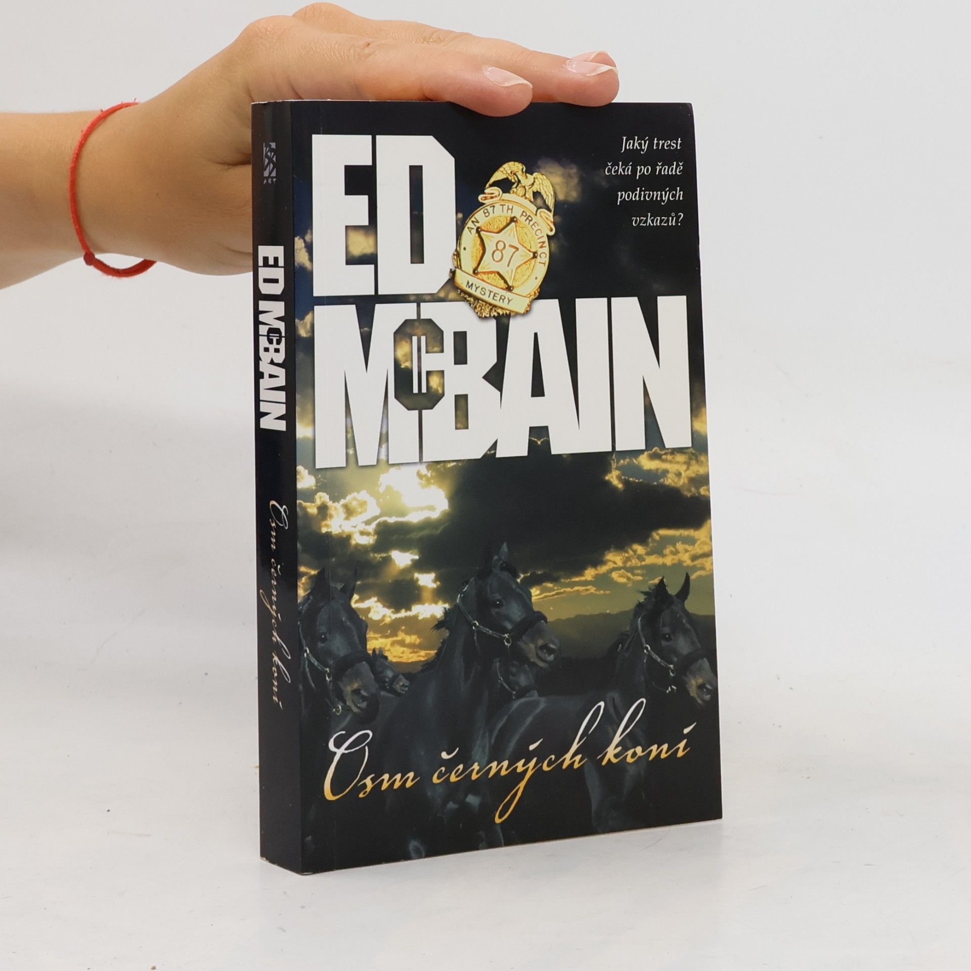 Ed McBain Osm černých koní