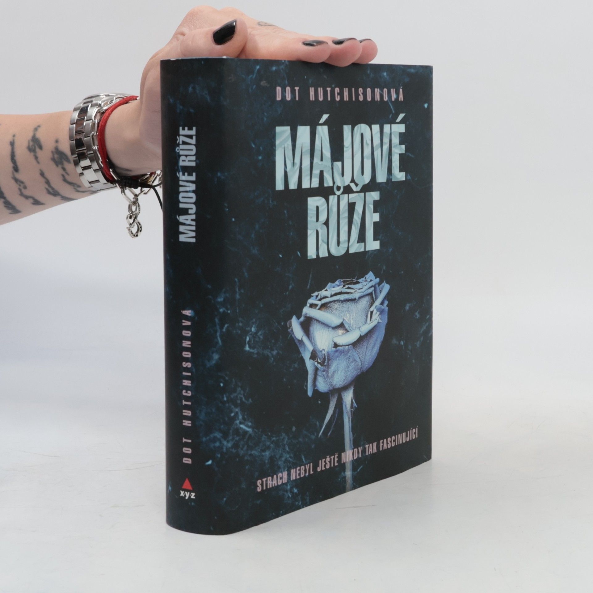 Májové růže