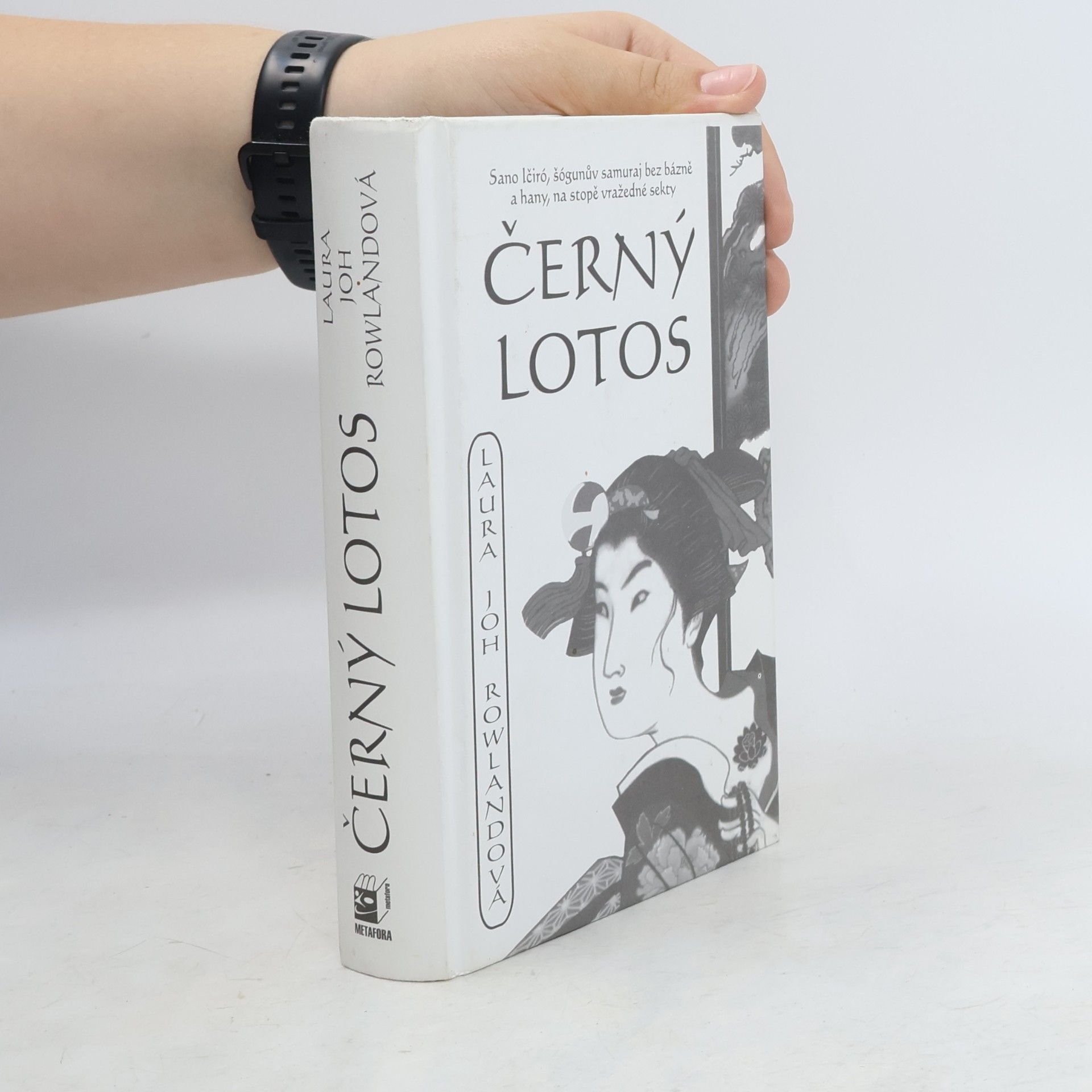 Laura Joh Rowland Černý lotos