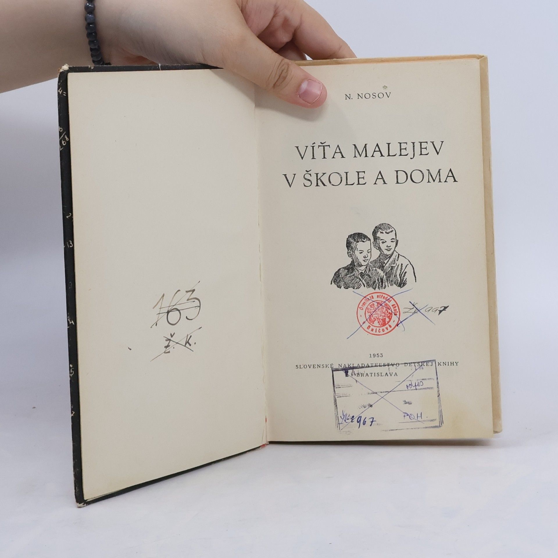 N. Nosov Víťa Malejev v škole a doma