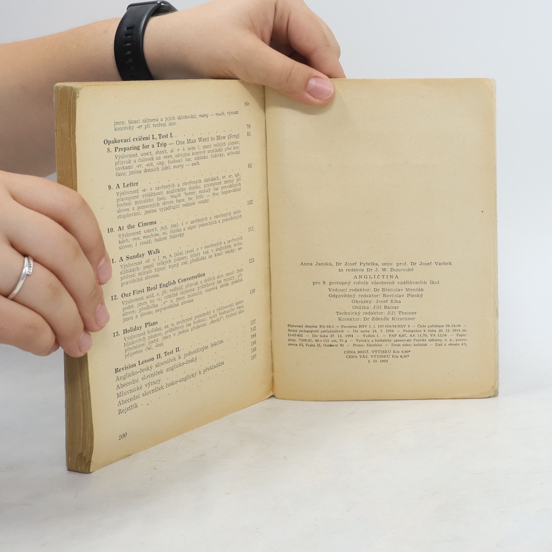 Various authors Angličtina pro devátý postupný ročník