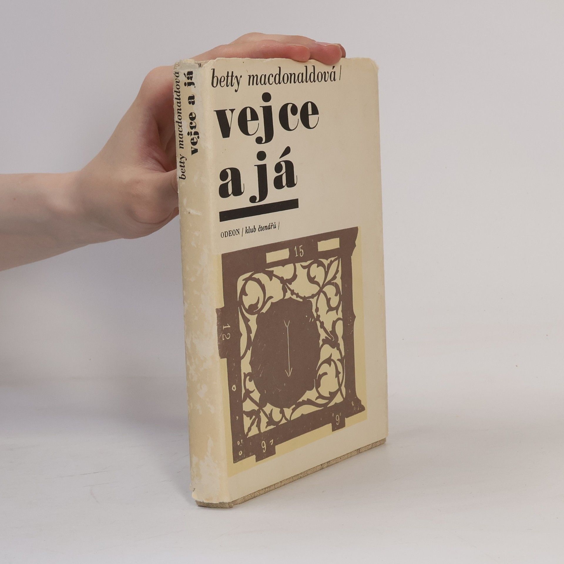 Betty MacDonald Vejce a já