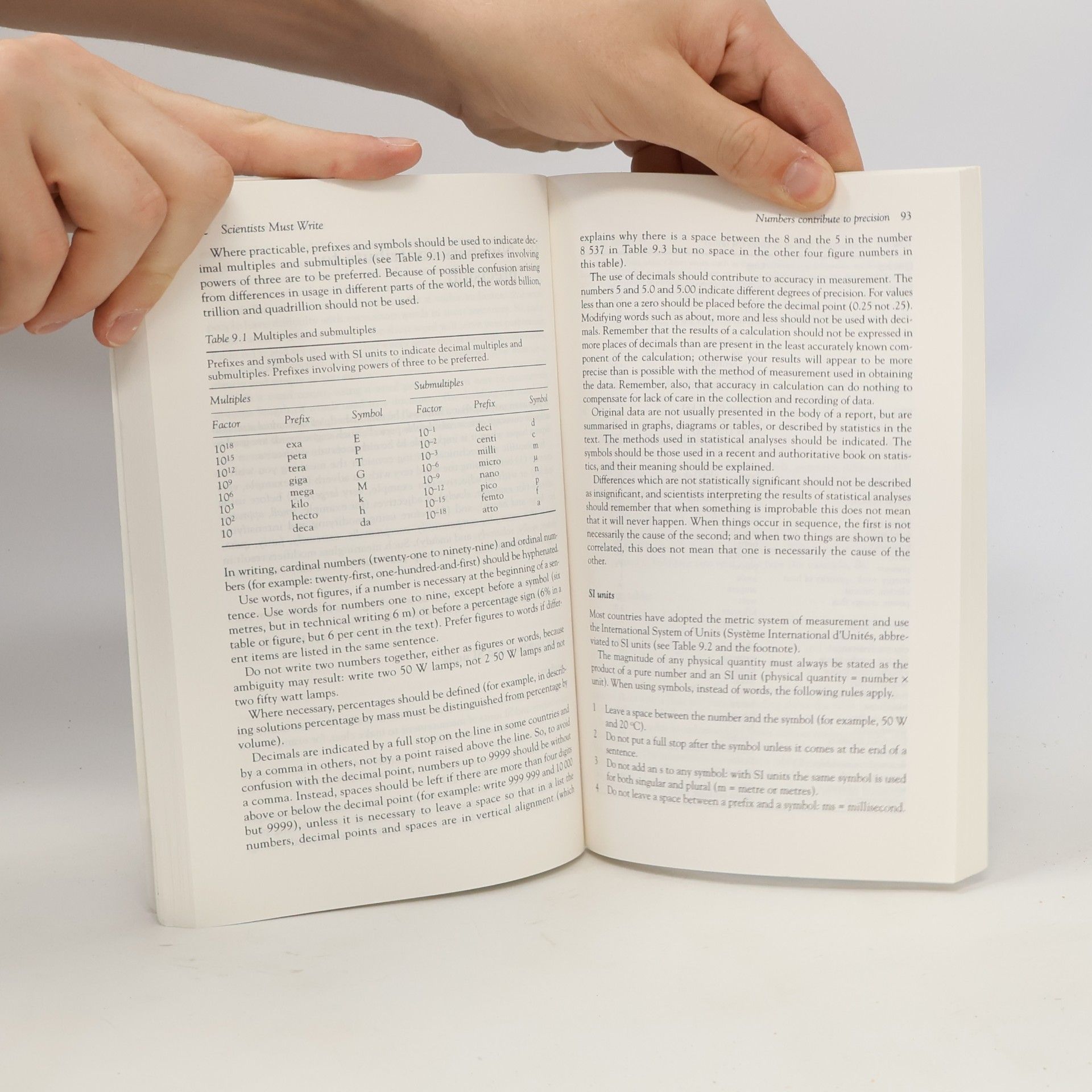 Robert Barrass Routledge Study Guides: Scientists Must Write