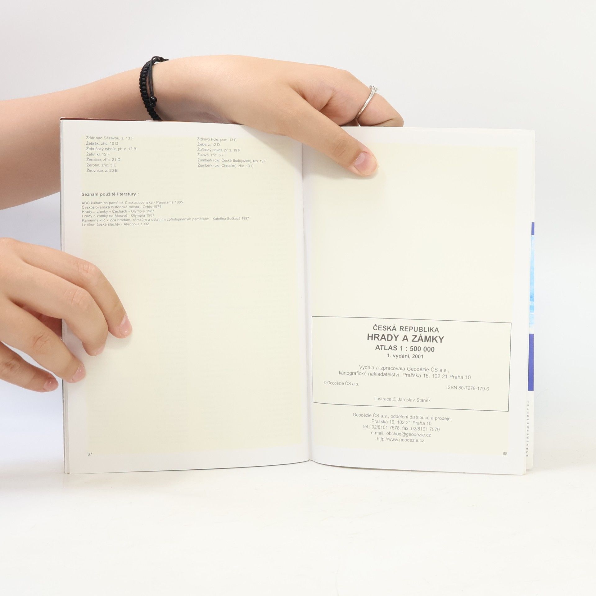 Various authors Hrady a zámky a jiné turistické zajímavosti Česká republika