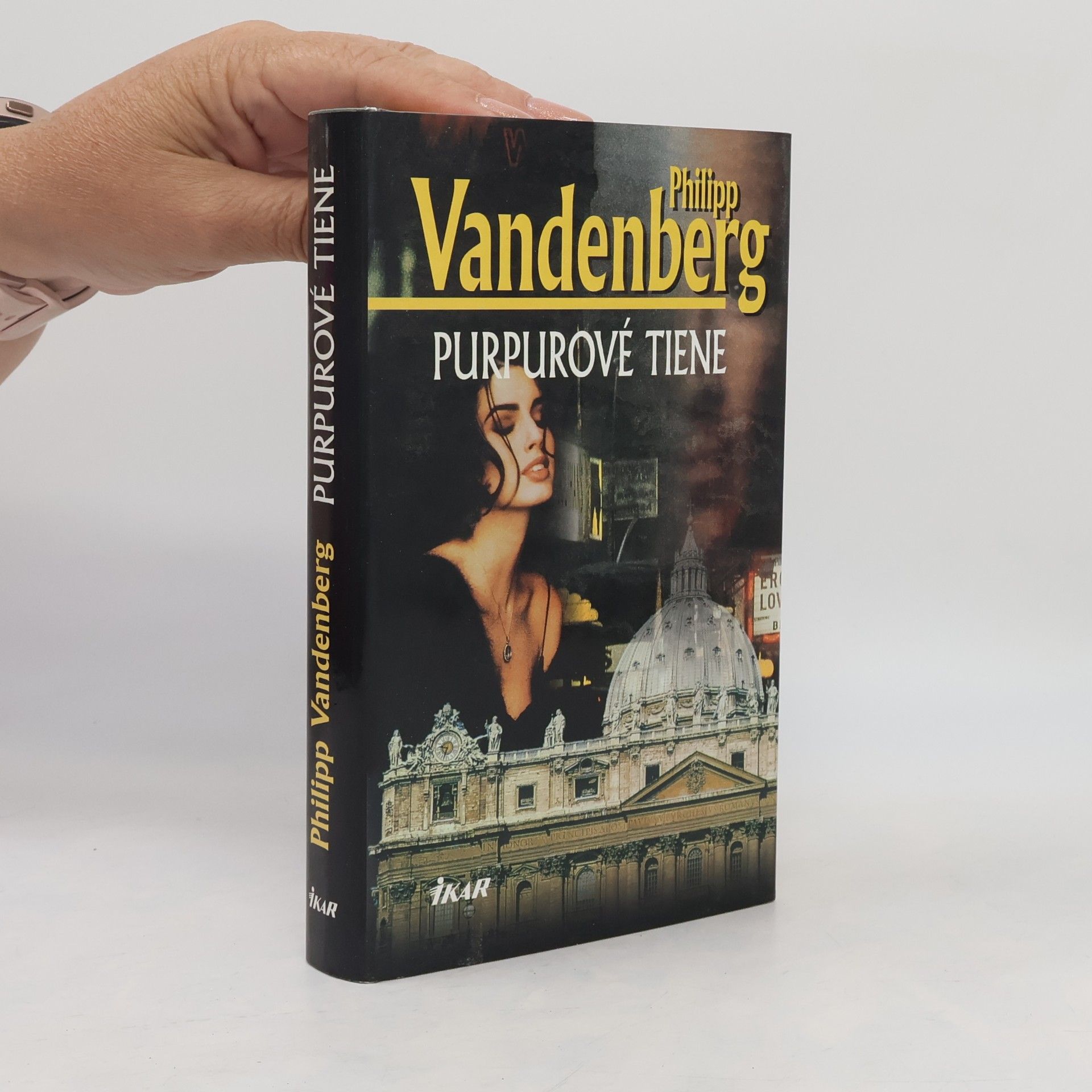 Philipp Vandenberg Purpurové tiene