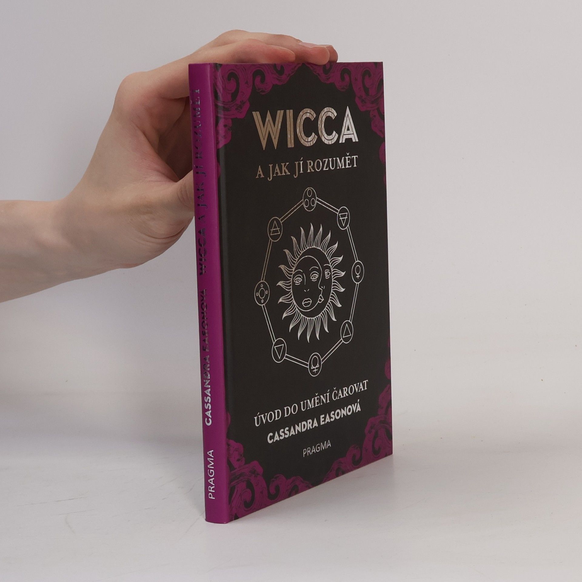 Cassandra Eason Wicca a jak jí rozumět
