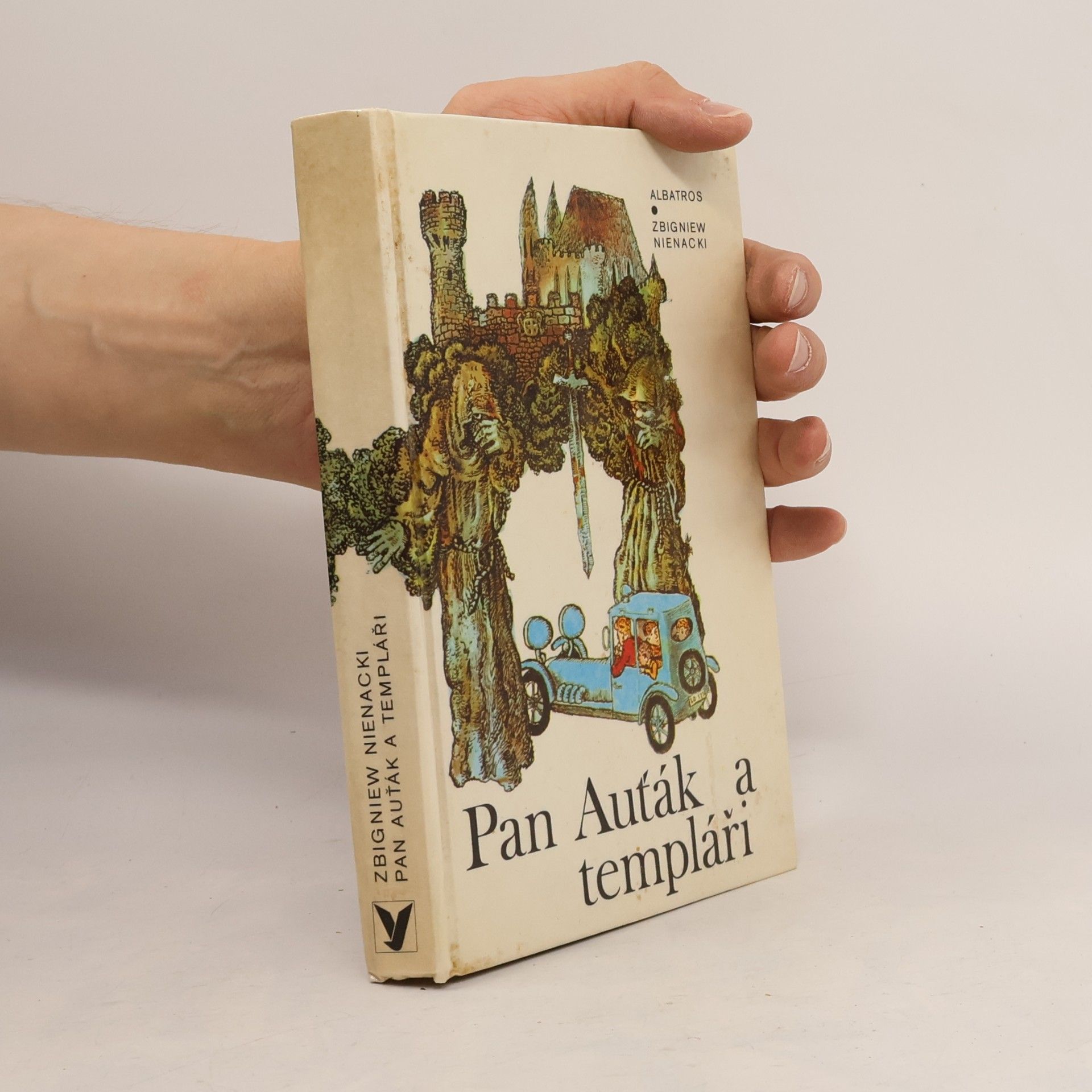 Zbigniew Nienacki Pan Auťák a templáři