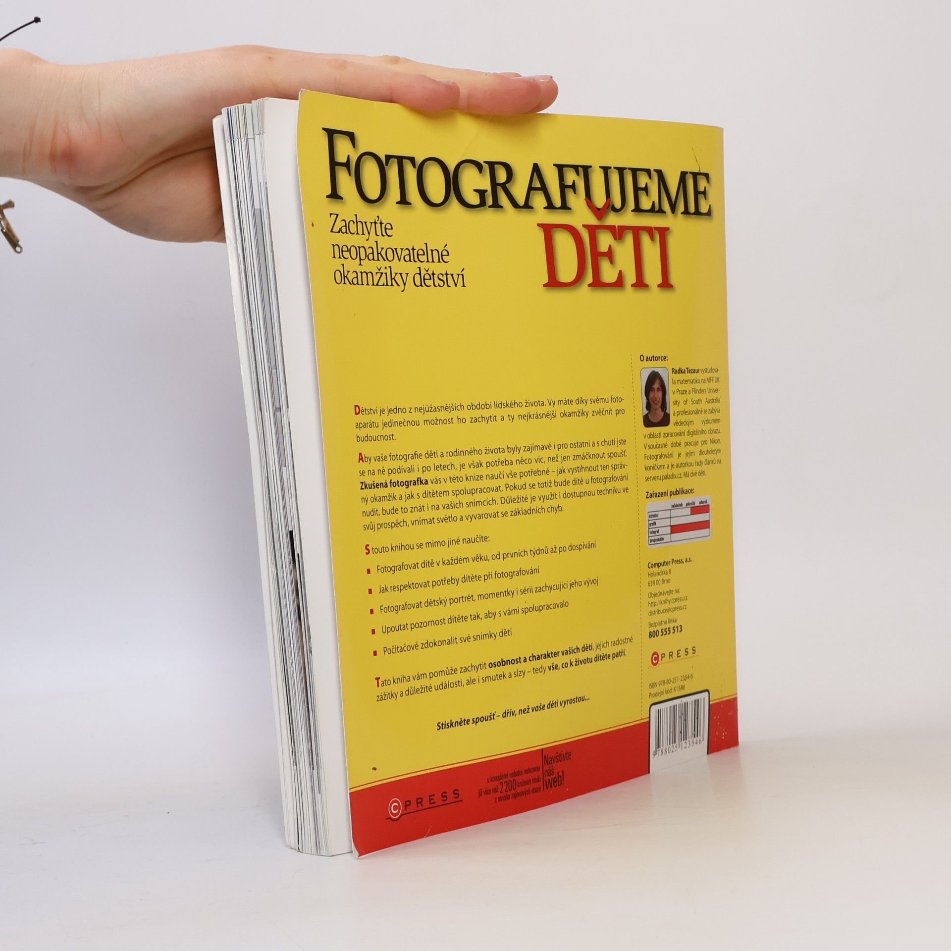 Radka Tezaur Fotografujeme děti