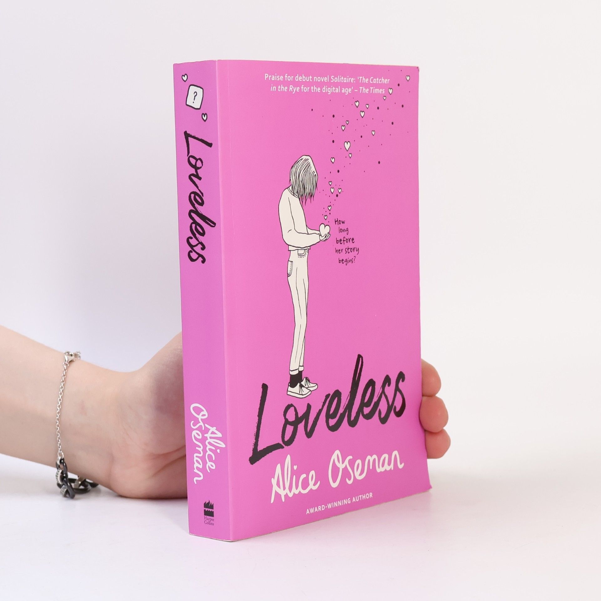 Alice Oseman Loveless
