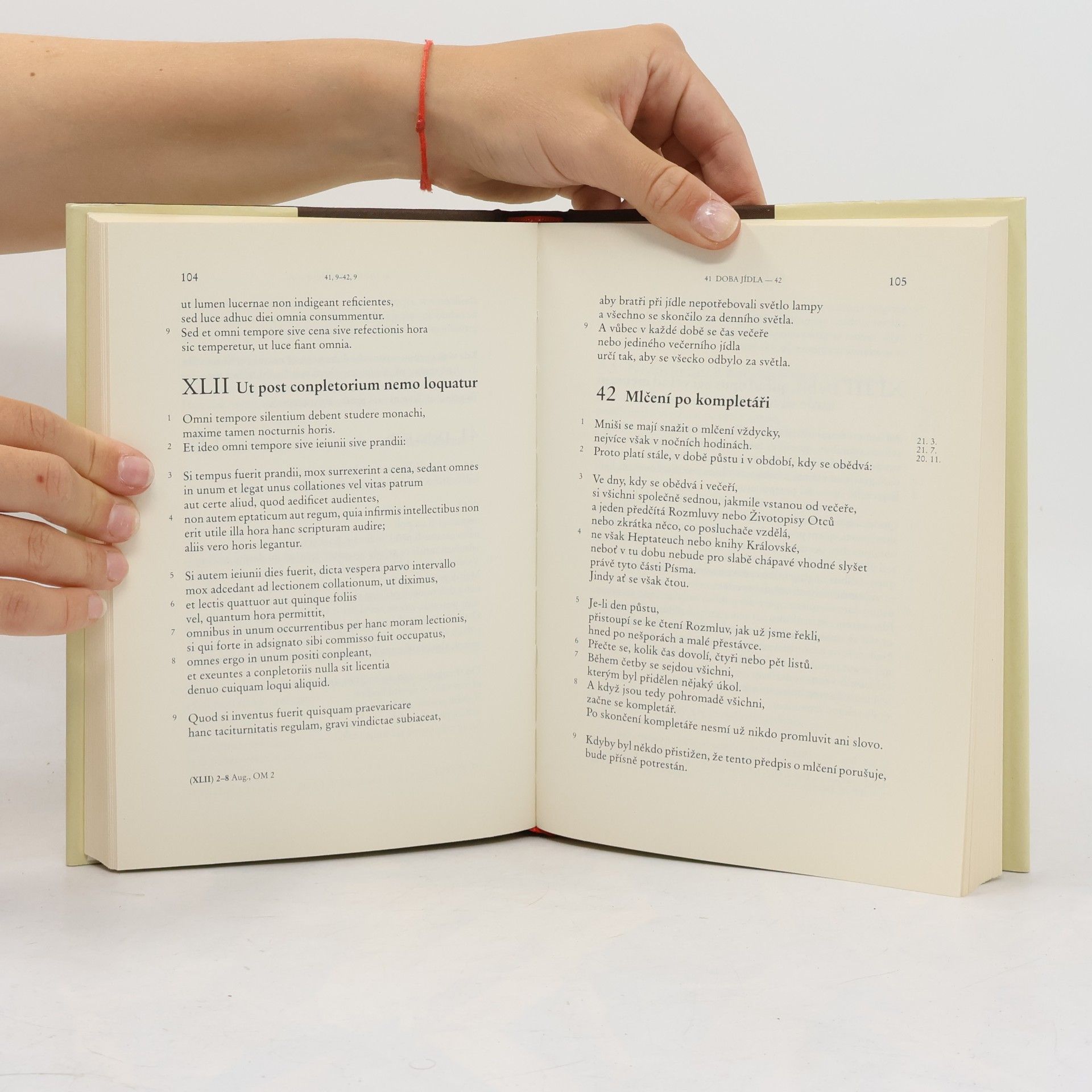Collectif d'auteurs Řehole Benediktova = Regula Benedicti