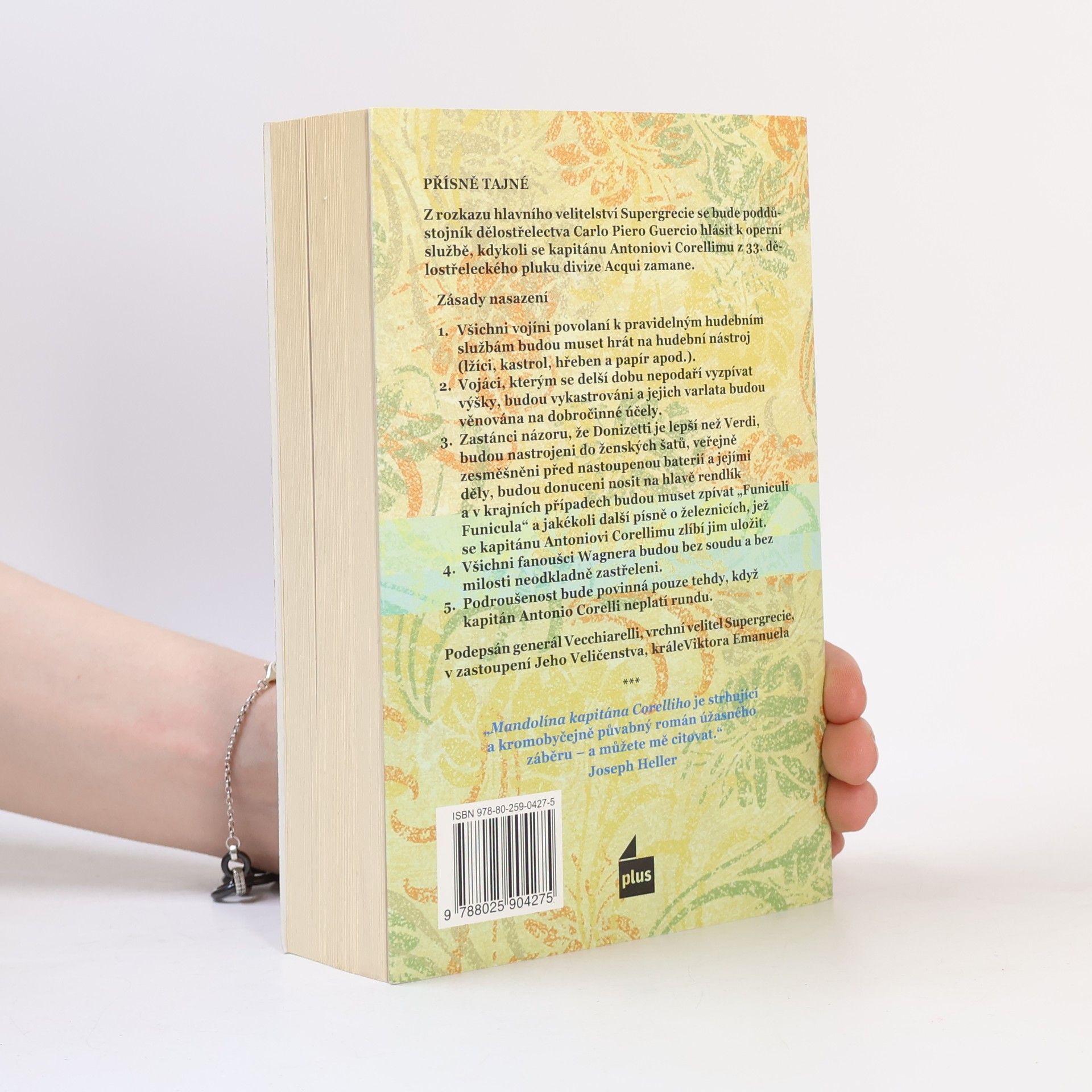 Louis de Bernieres Mandolína kapitána Corelliho