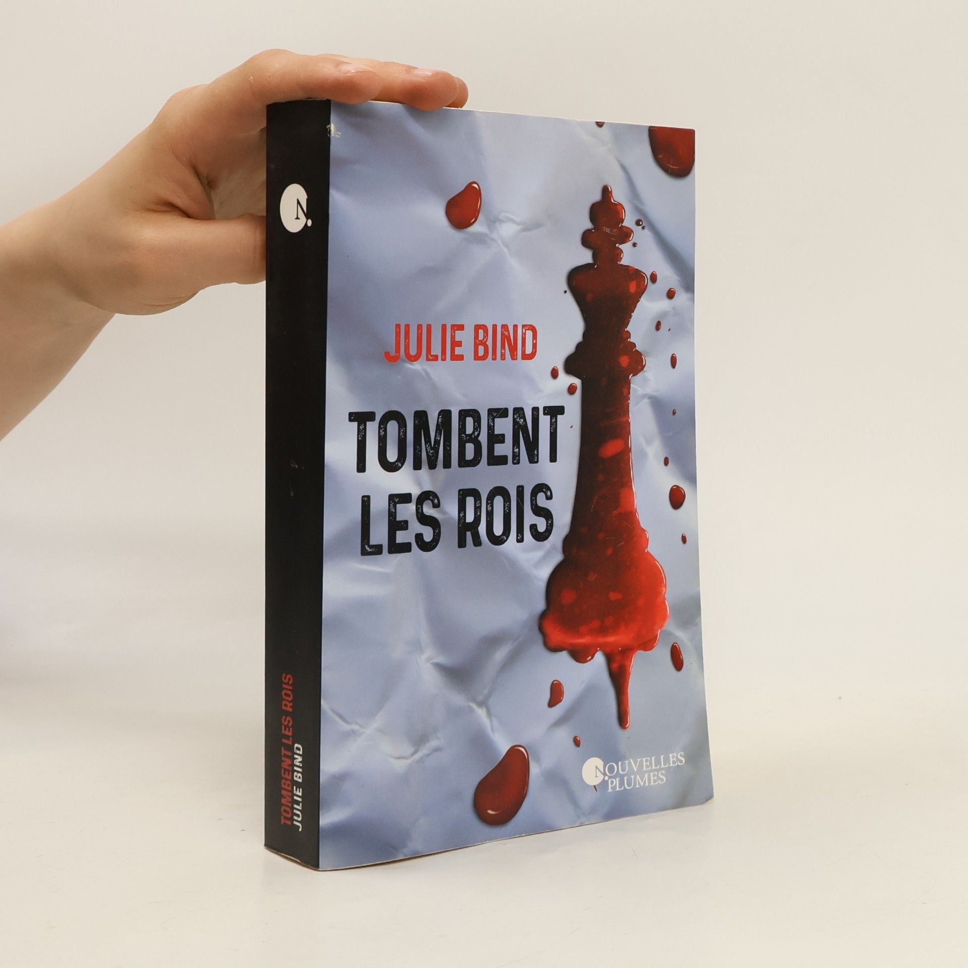 Julie Bind Tombent les rois