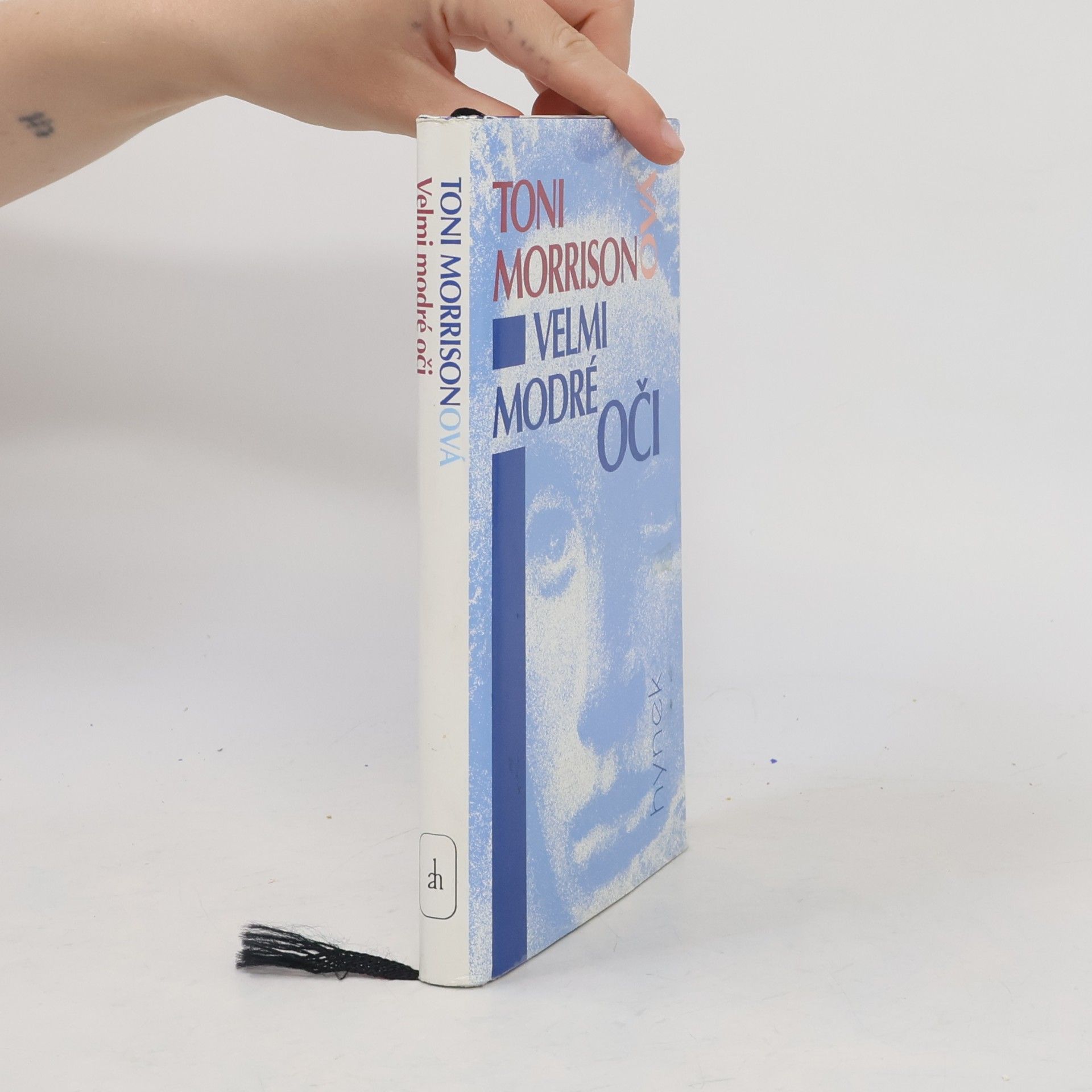 Toni Morrison Velmi modré oči