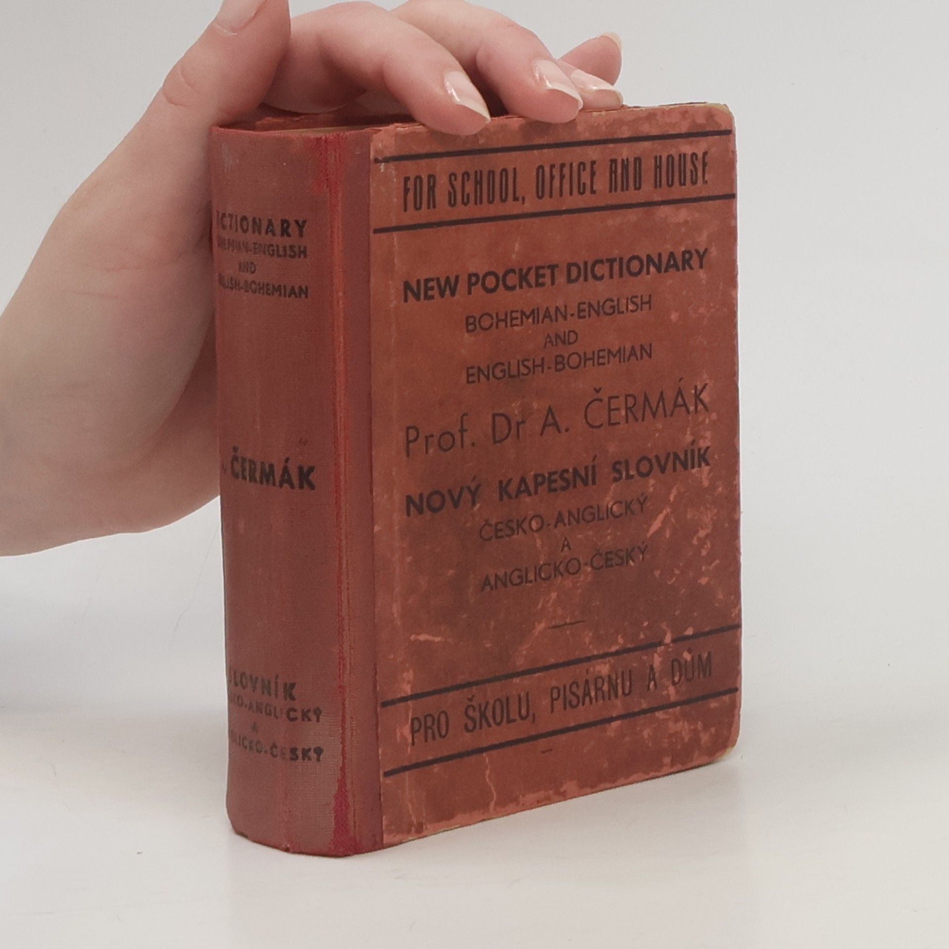 Alois Čermák New Pocket Dictionary Bohemian-English and English-Bohemian. Nový kapesní slovník anglicko-český a česko-anglický