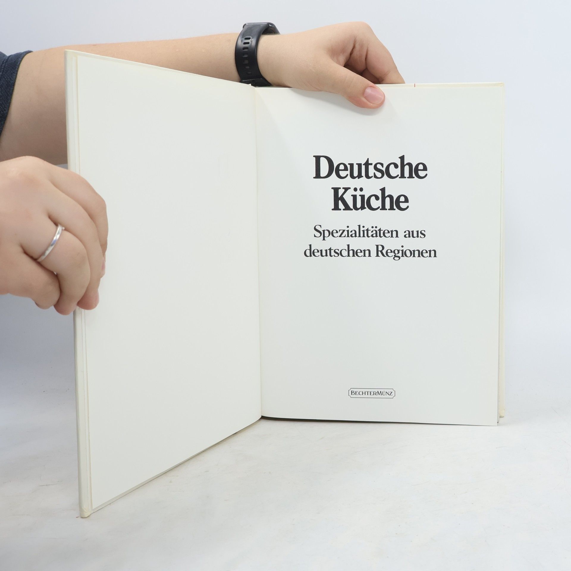 Kolektiv autorů Deutsche Küche Spezialitäten aus deutschen Regionen