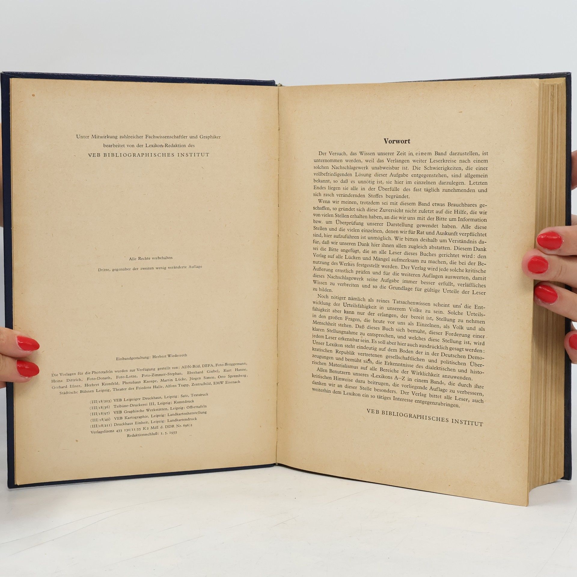 Collectif d'auteurs Lexikon A-Z in einem Band