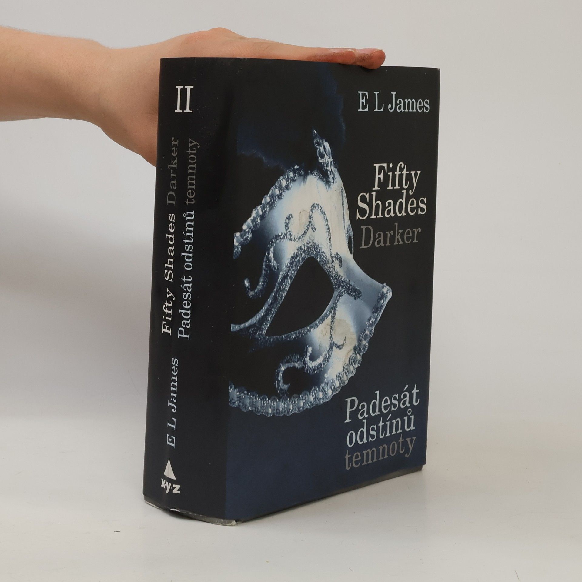 E L James Padesát odstínů temnoty