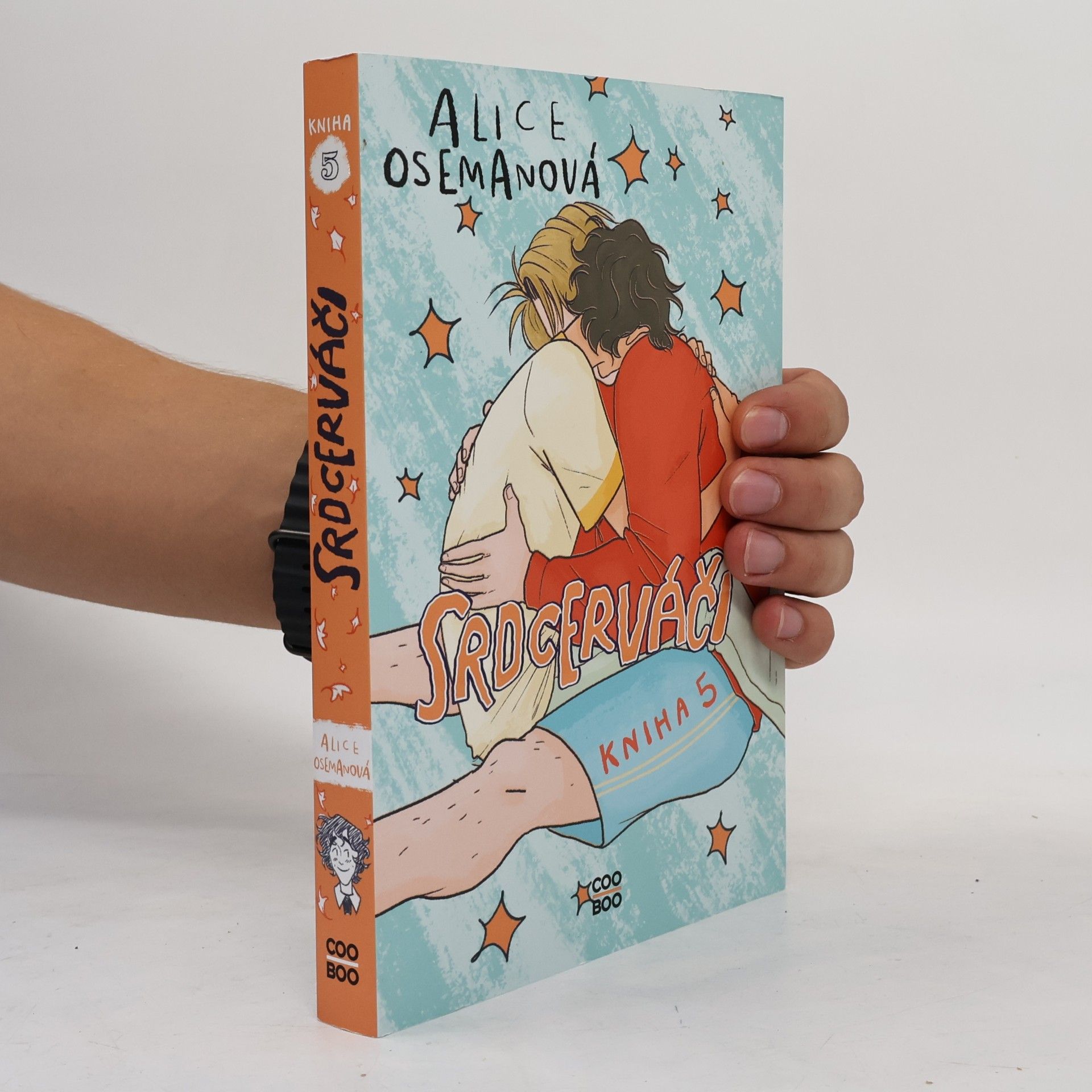 Alice Oseman Srdcerváči. Kniha 5