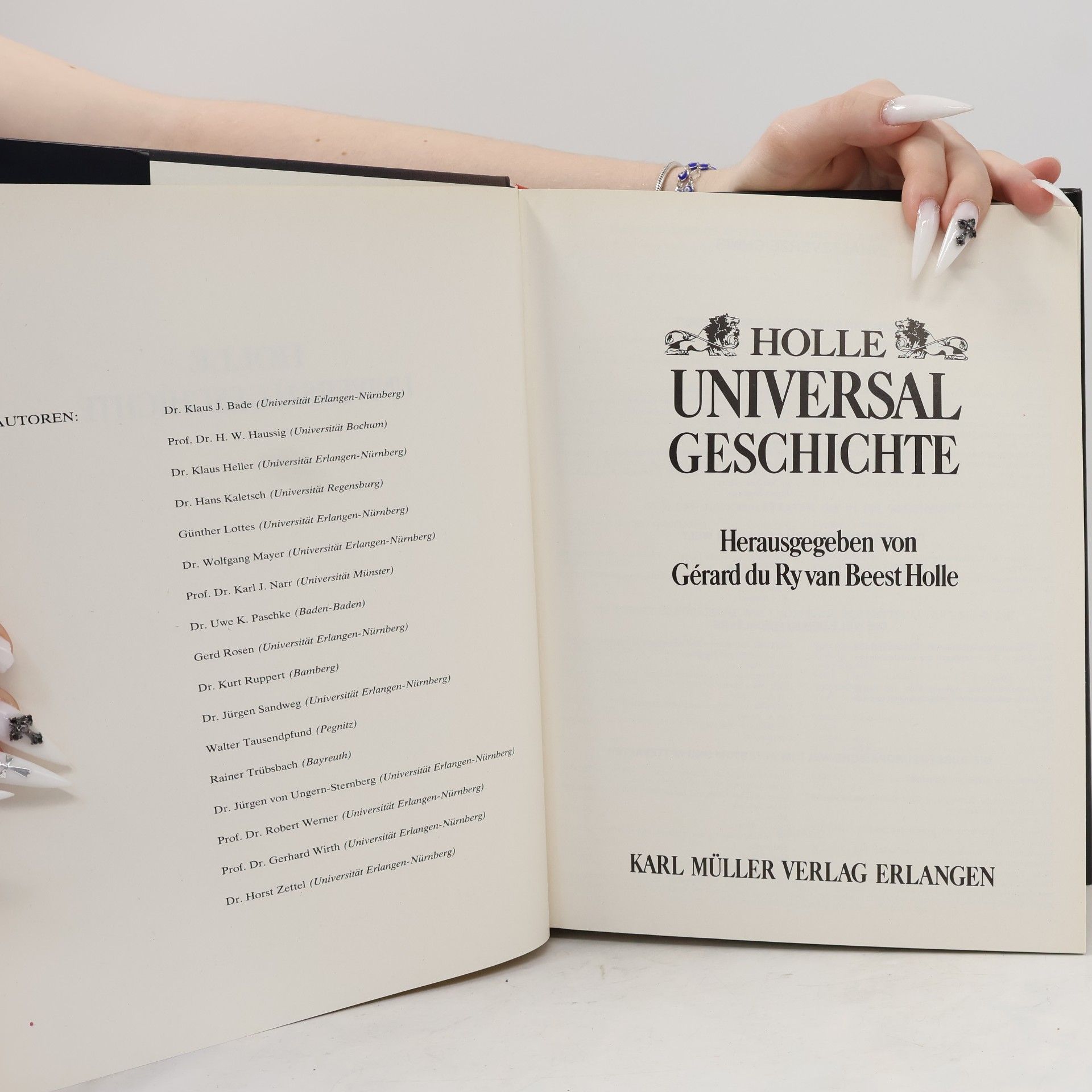 Gérard Du Ry van Beest Holle Universal Geschichte