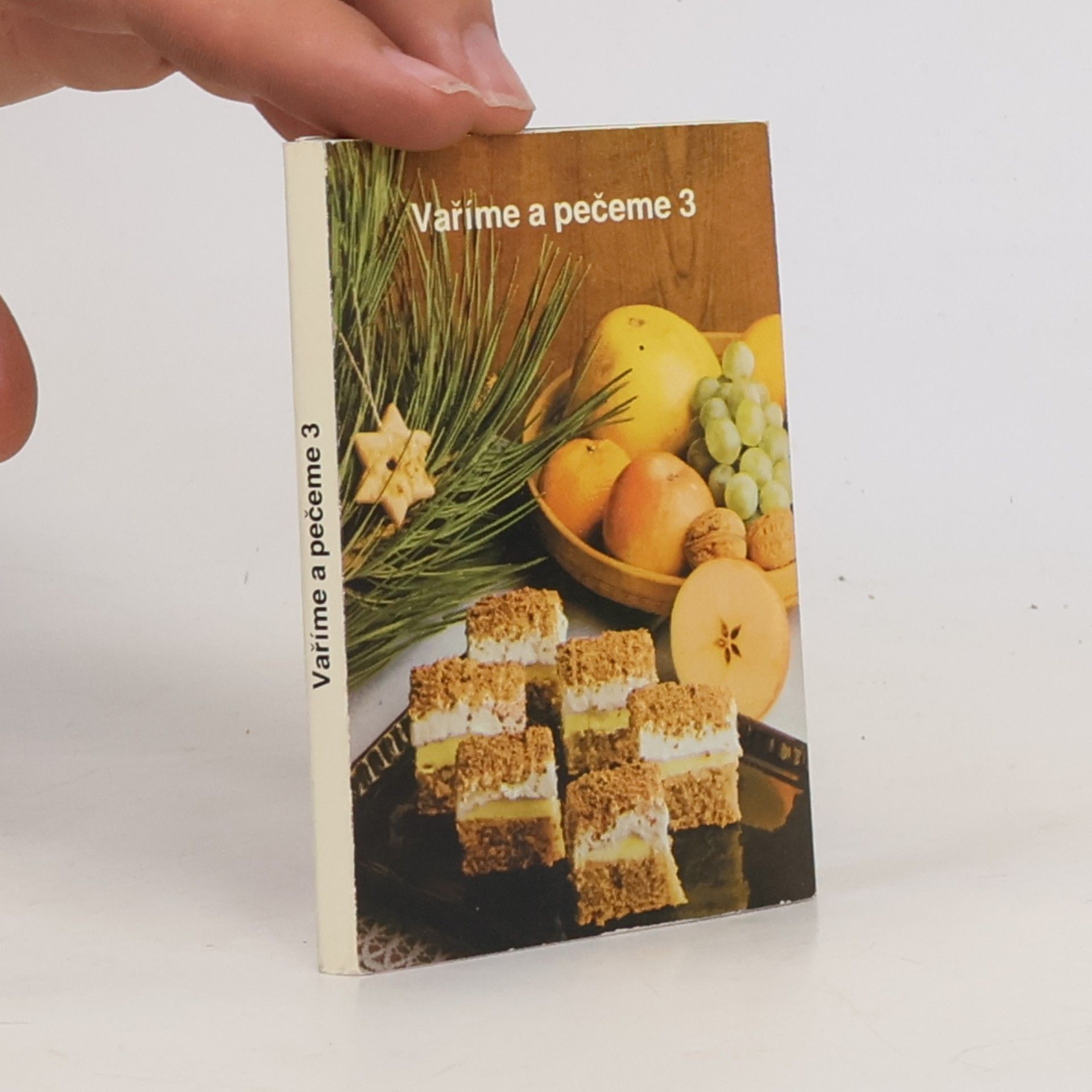 Various authors Vaříme a pečeme 3