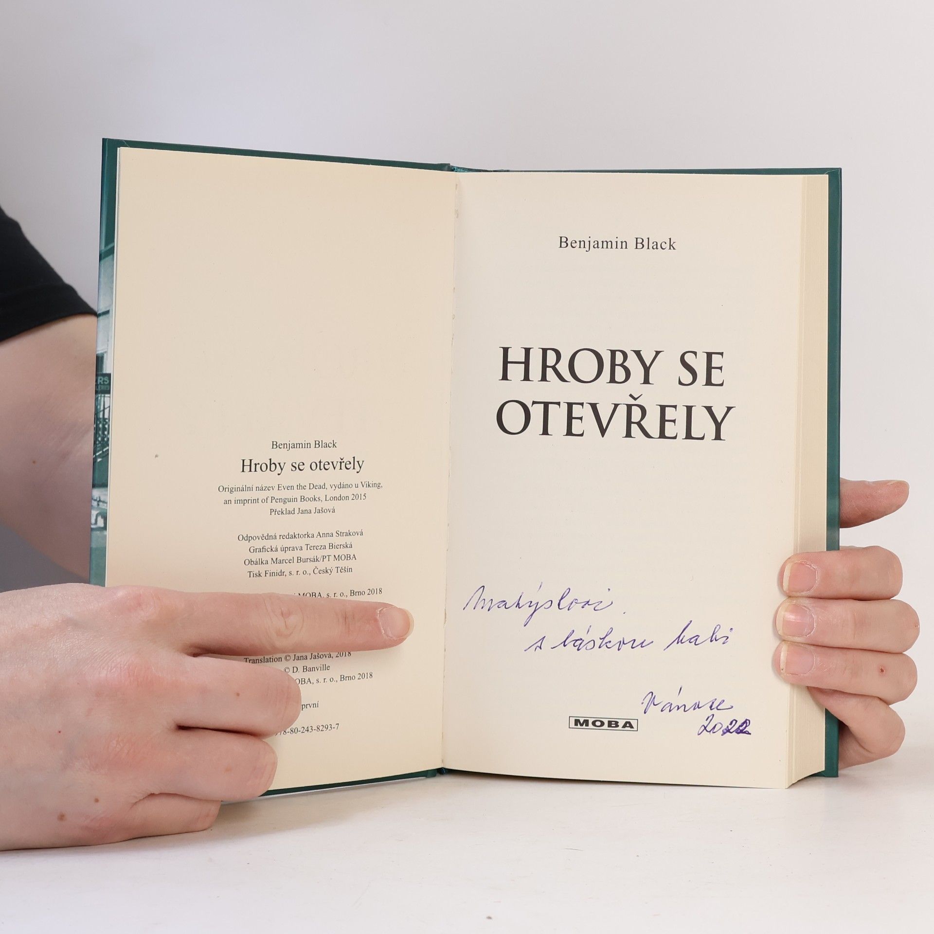 John Banville Hroby se otevřely