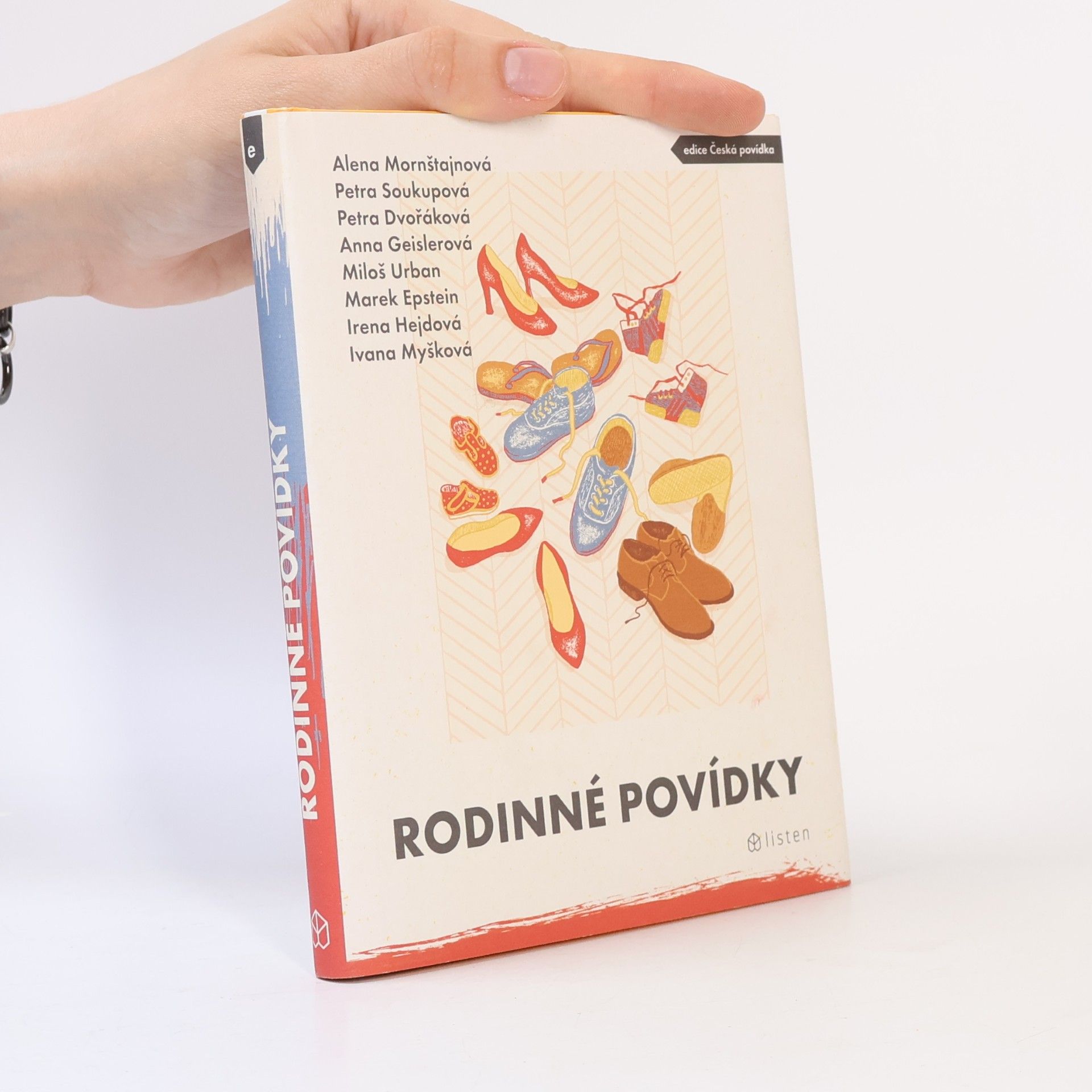Collectif d'auteurs Rodinné povídky