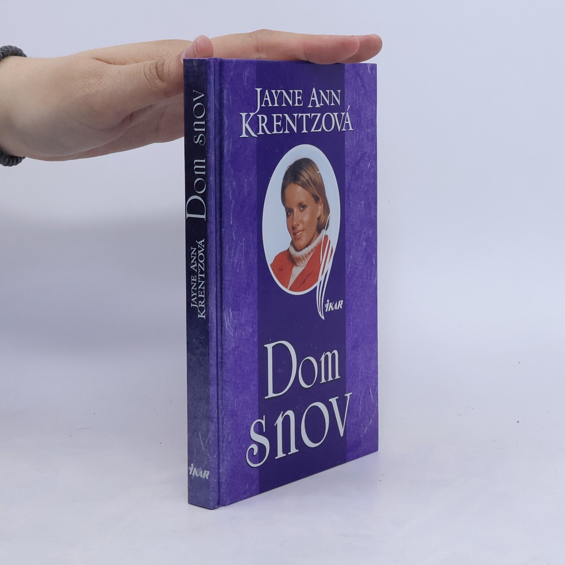 Jayne Ann Krentz Dom snov