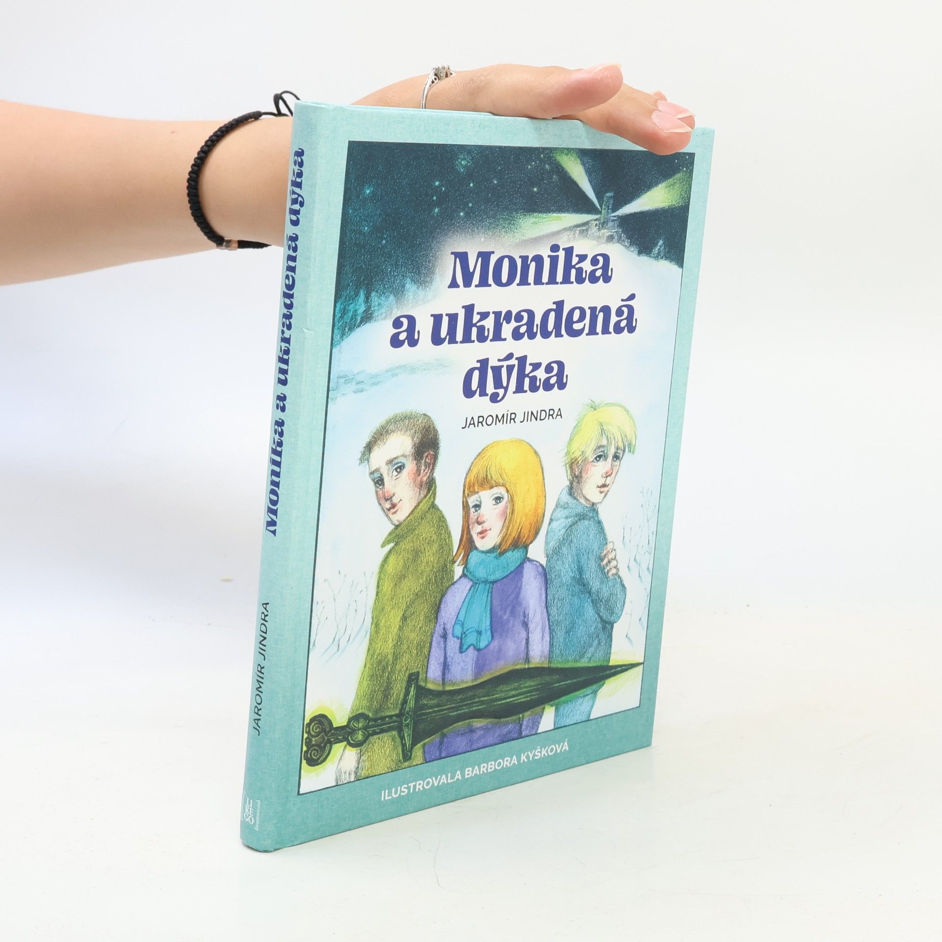Jaromír Jindra Monika a ukradená dýka