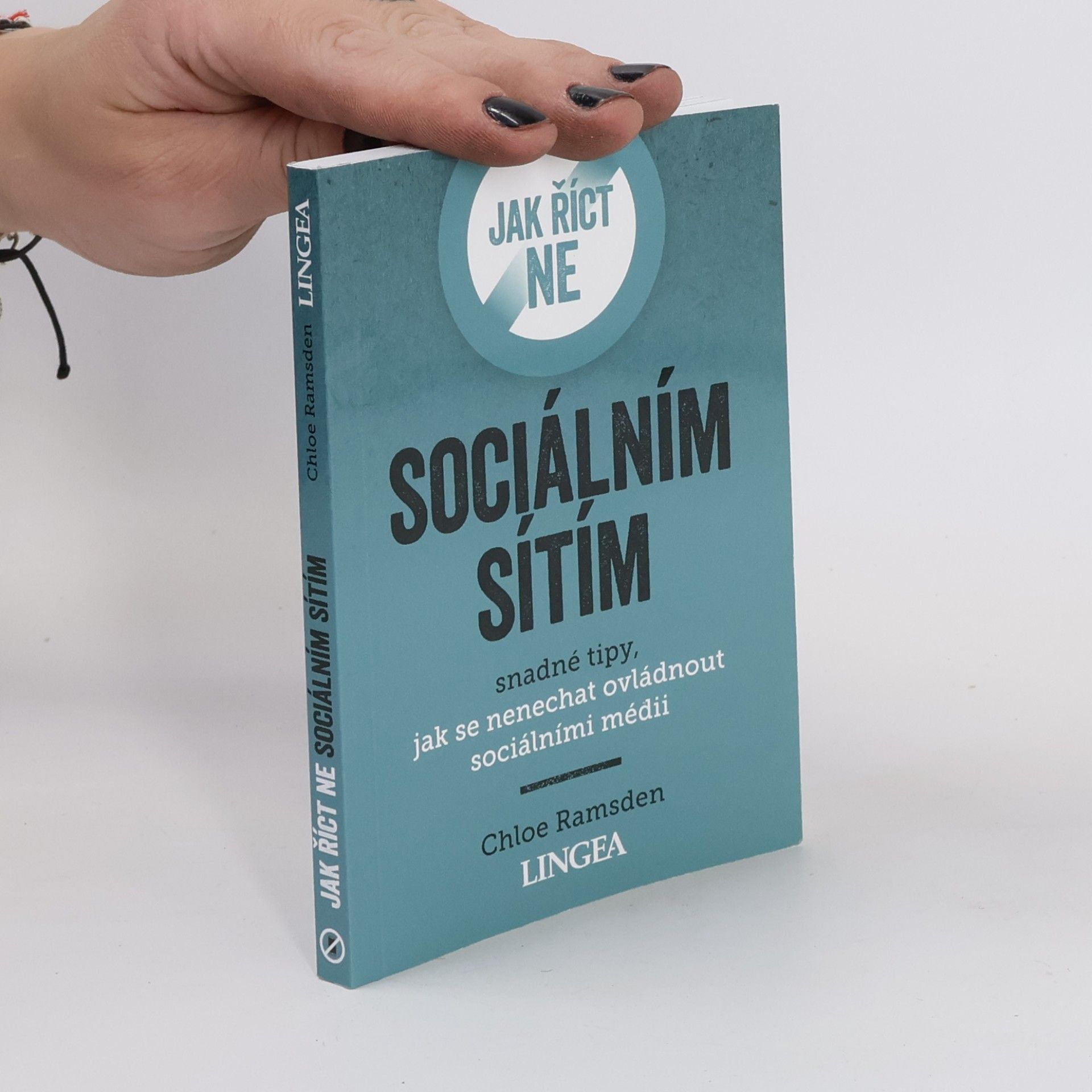 Chloe Ramsden Jak říct ne sociálním sítím