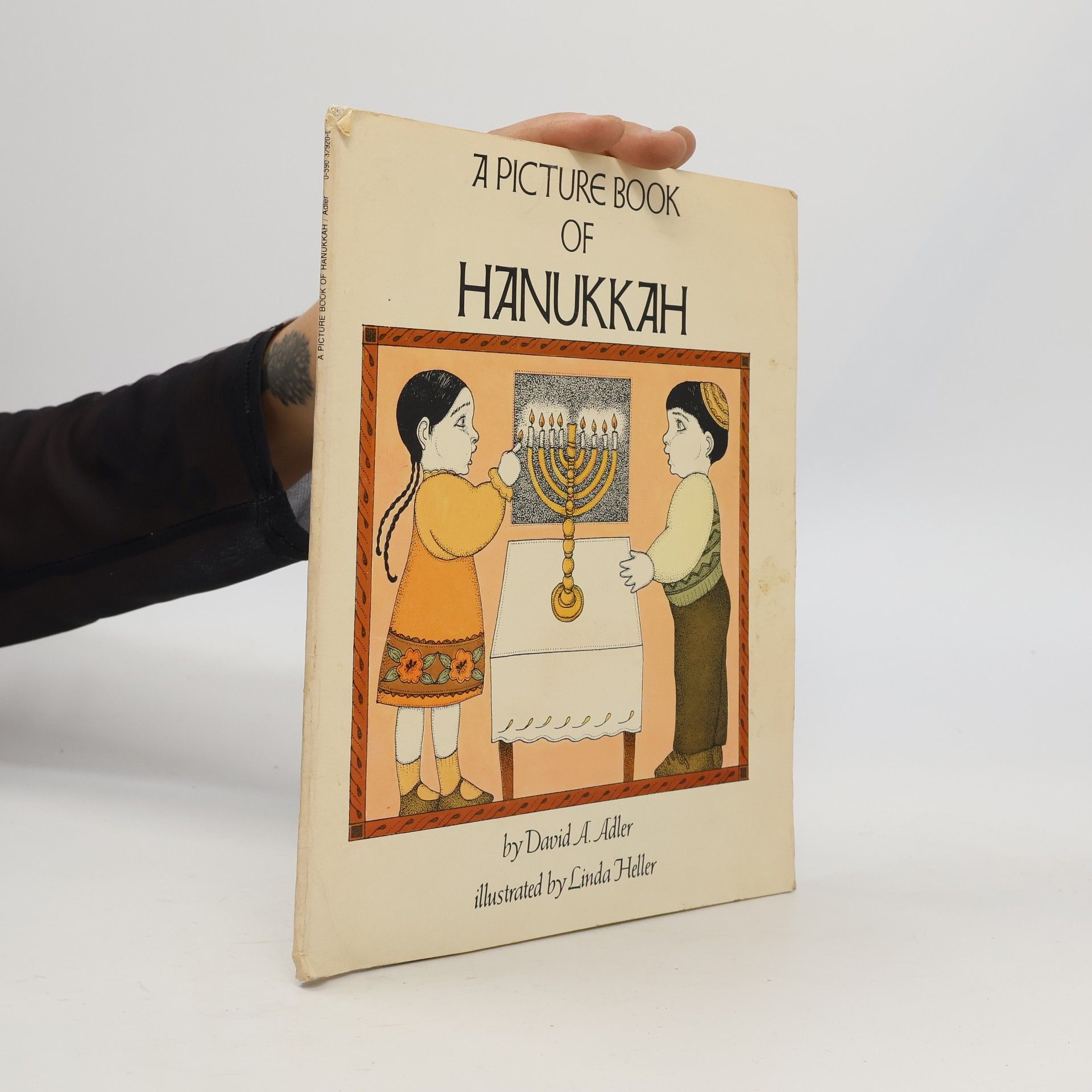 David A. Adler A Picture Book of Hanukkah