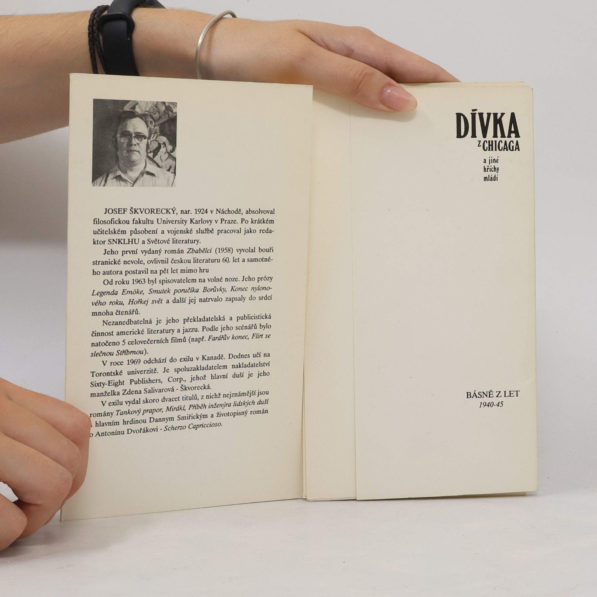 Josef Škvorecký Dívka z Chicaga a jiné hříchy mládí. Básně z let 1940-45