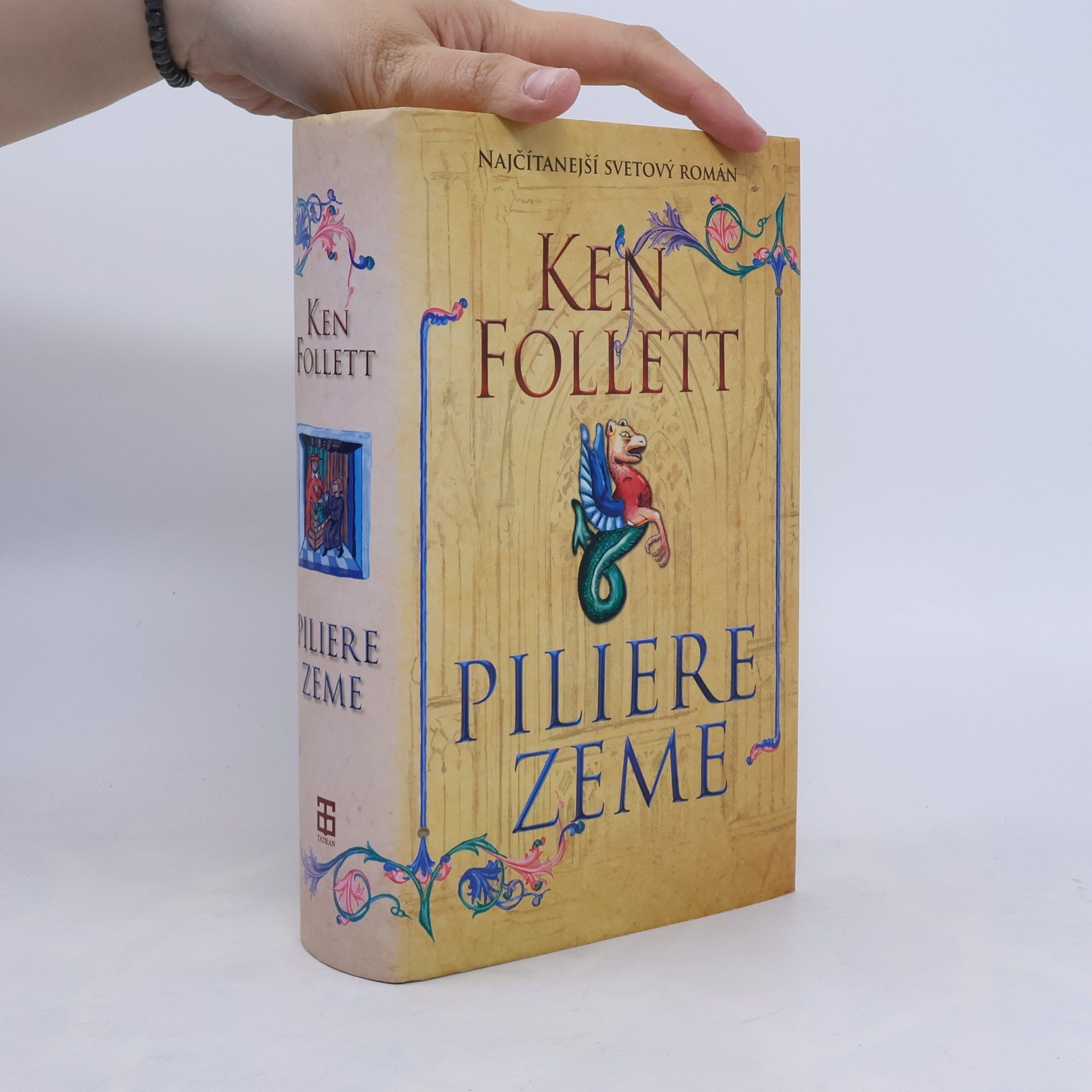 Ken Follett Piliere zeme