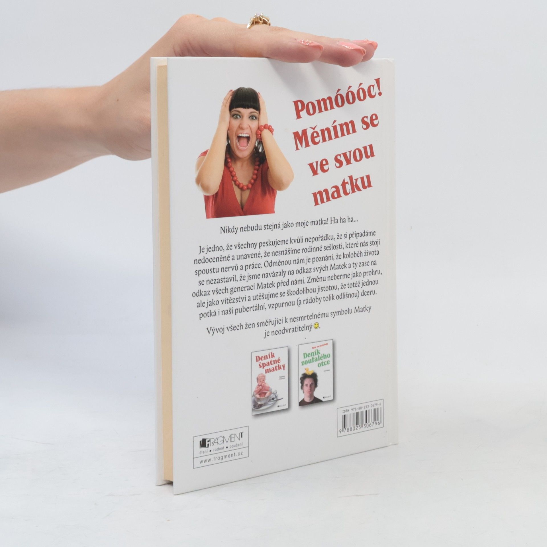 Gina McKinnon Pomóóóc! Měním se ve svou matku