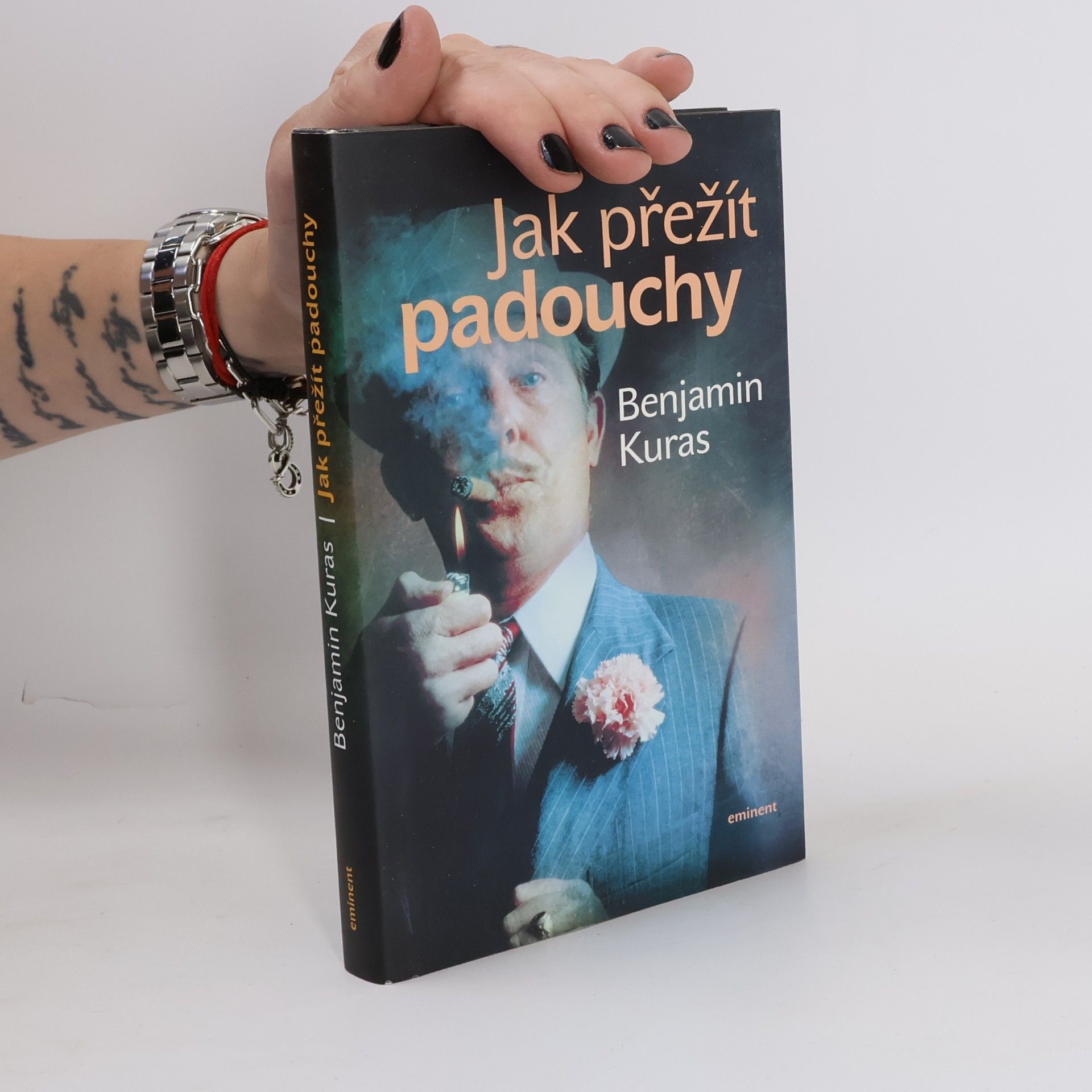 Benjamin Kuras Jak přežít padouchy