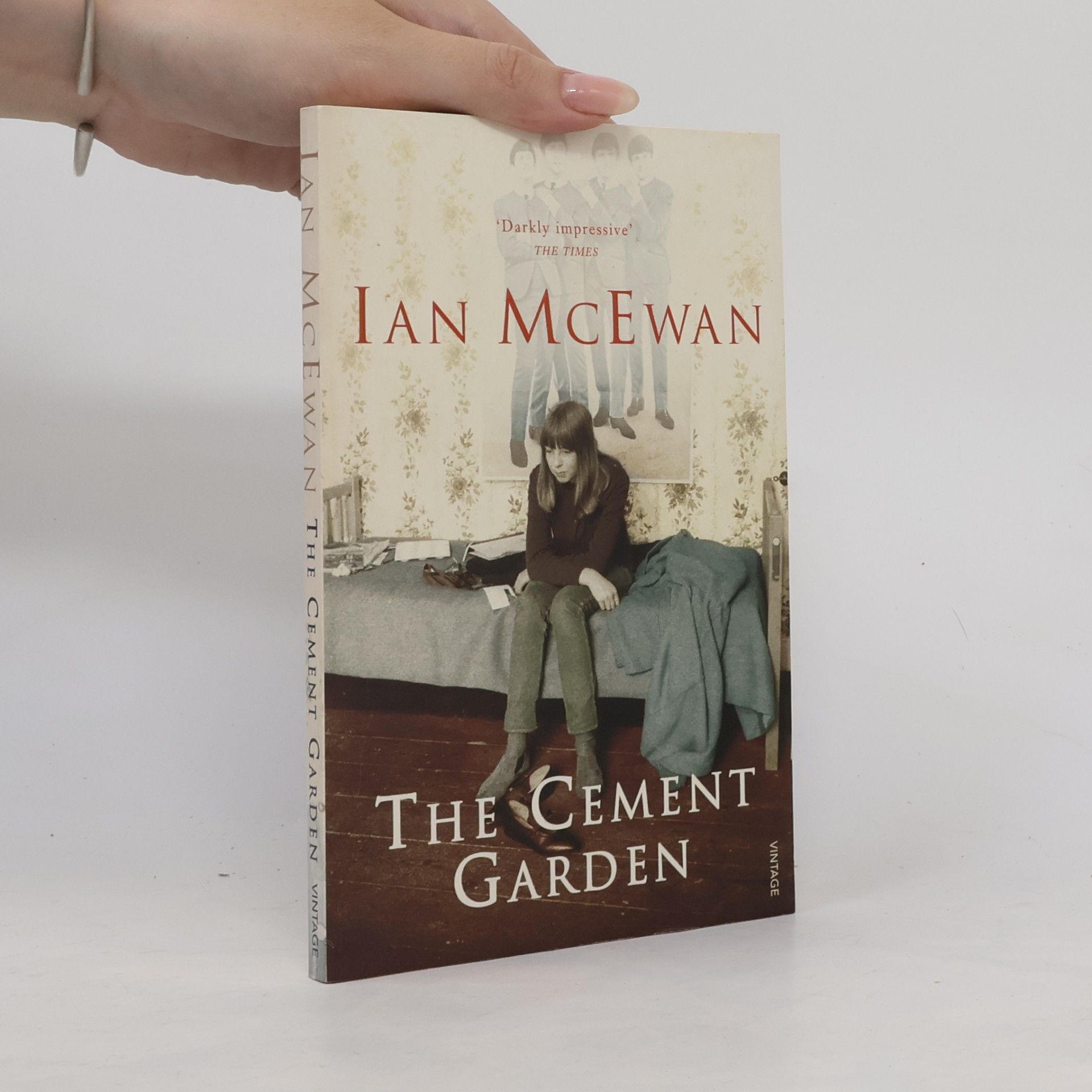 Ian McEwan The cement garden