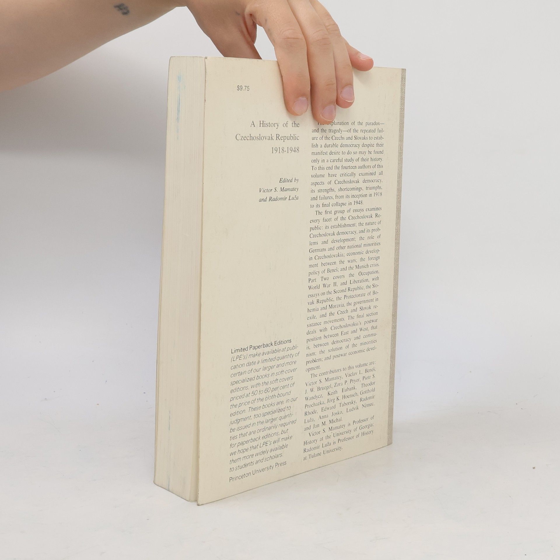 Victor S. Mamatey Limited Paperback Editions - 16: A History of the Czechoslovak Republic, 1918-1948