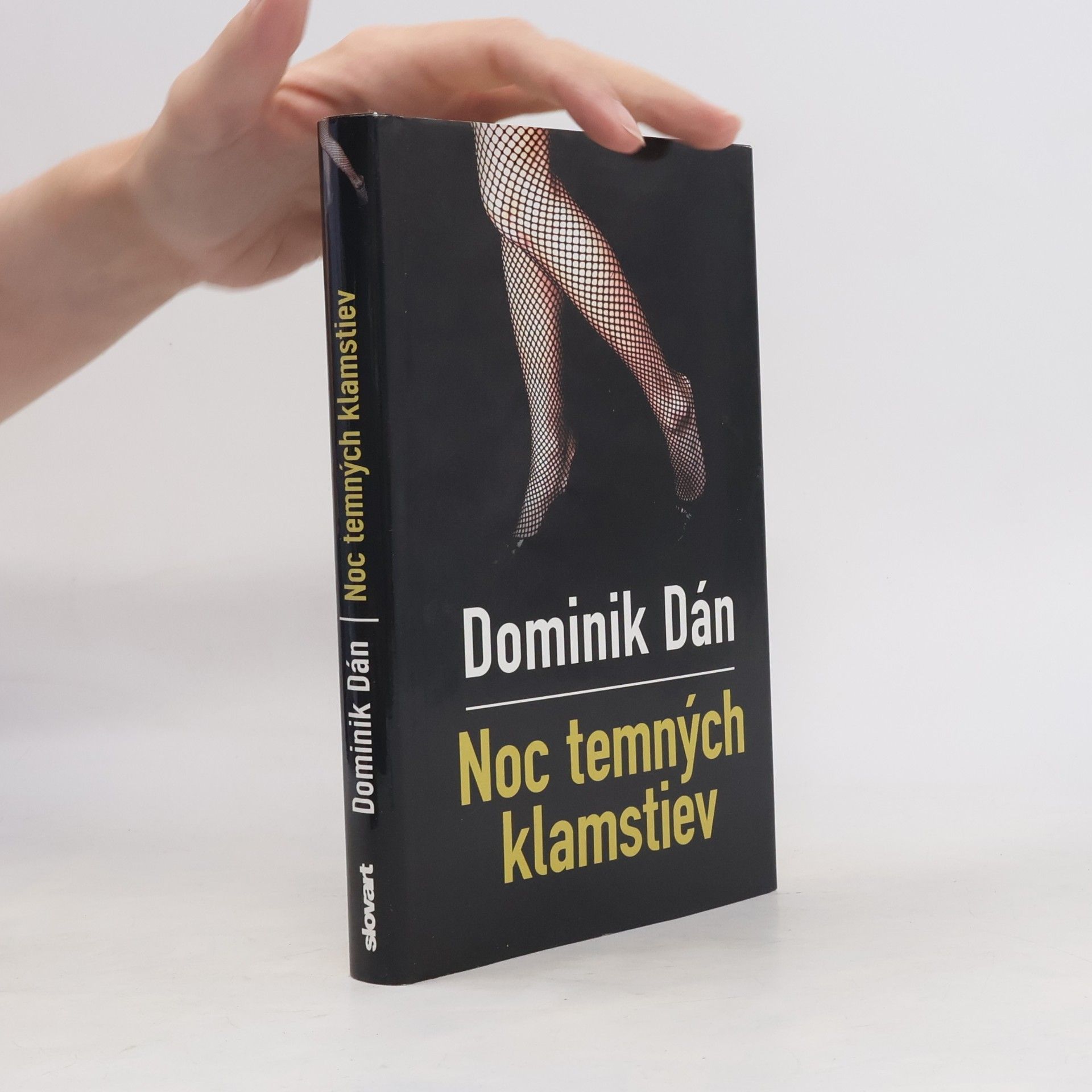Dominik Dán Noc temných klamstiev
