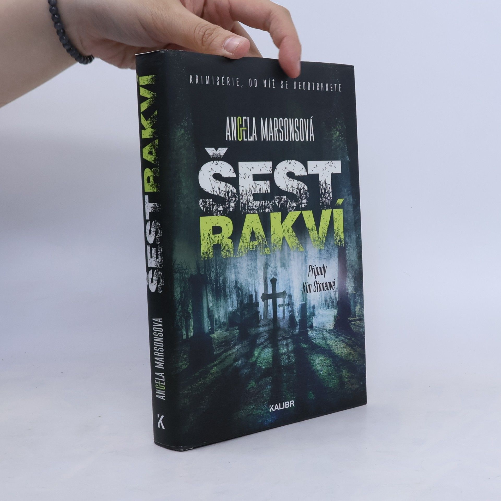 Angela Marsons Šest rakví