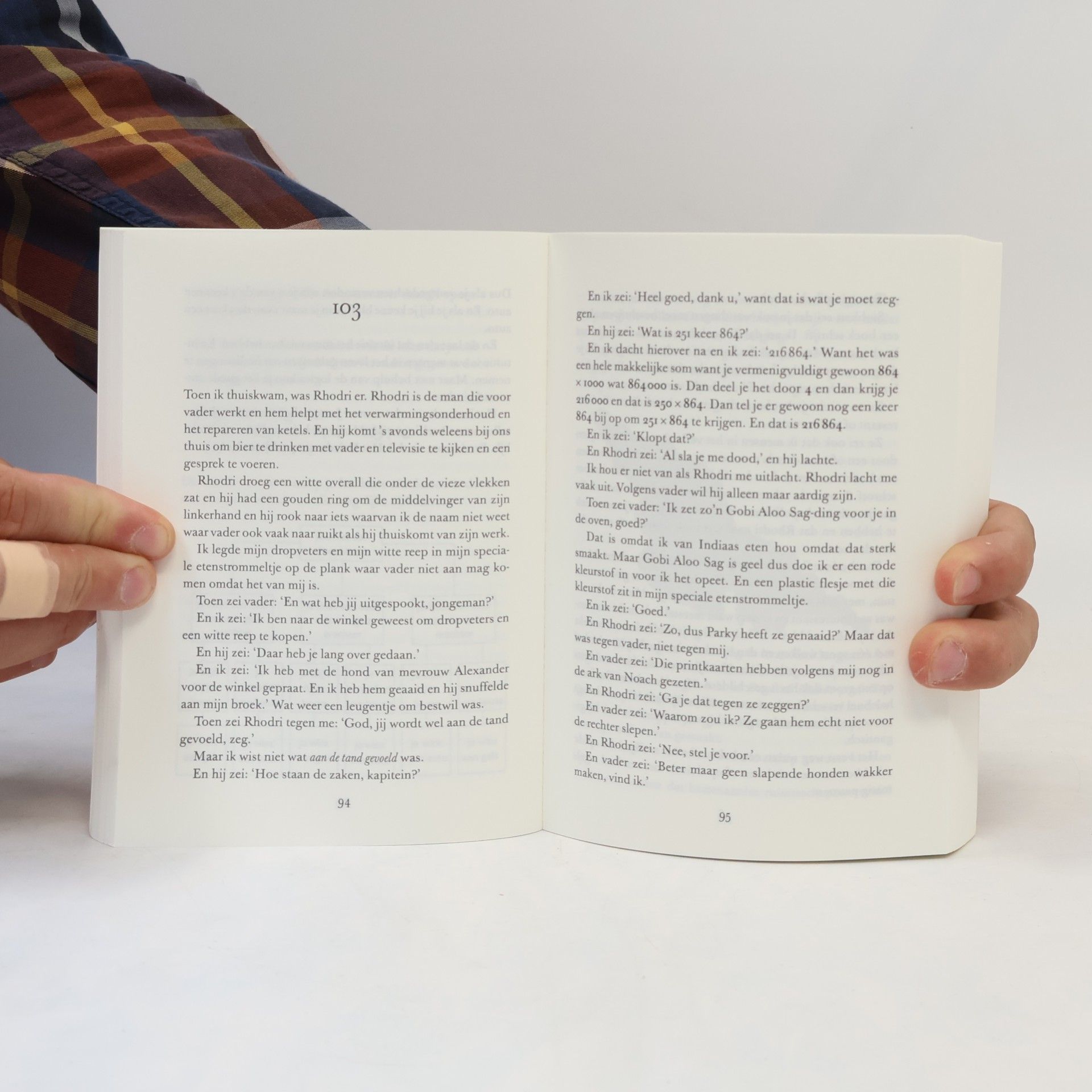 Mark Haddon Het wonderbaarlijke voorval met de hond in de nacht