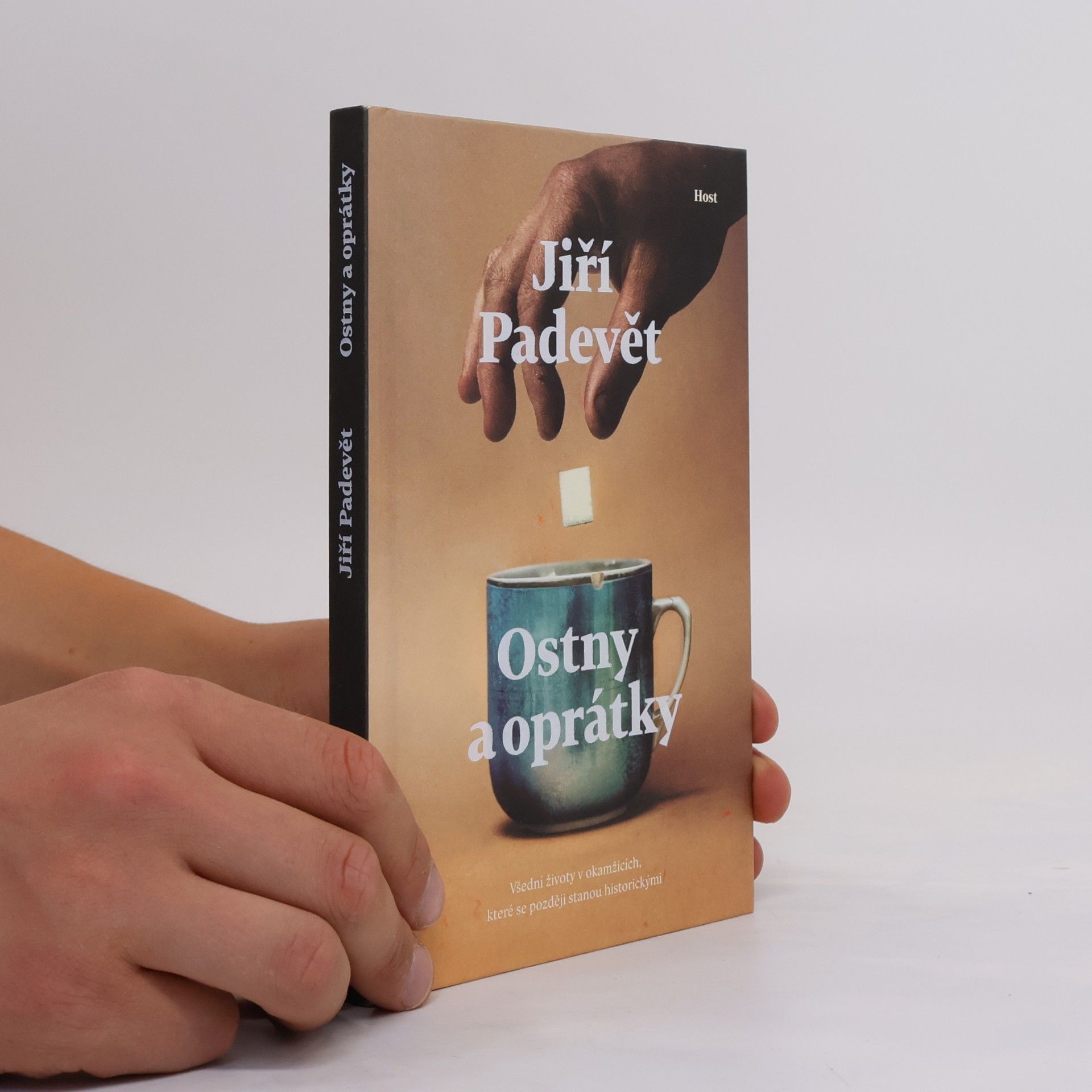 Jiří Padevět Ostny a oprátky